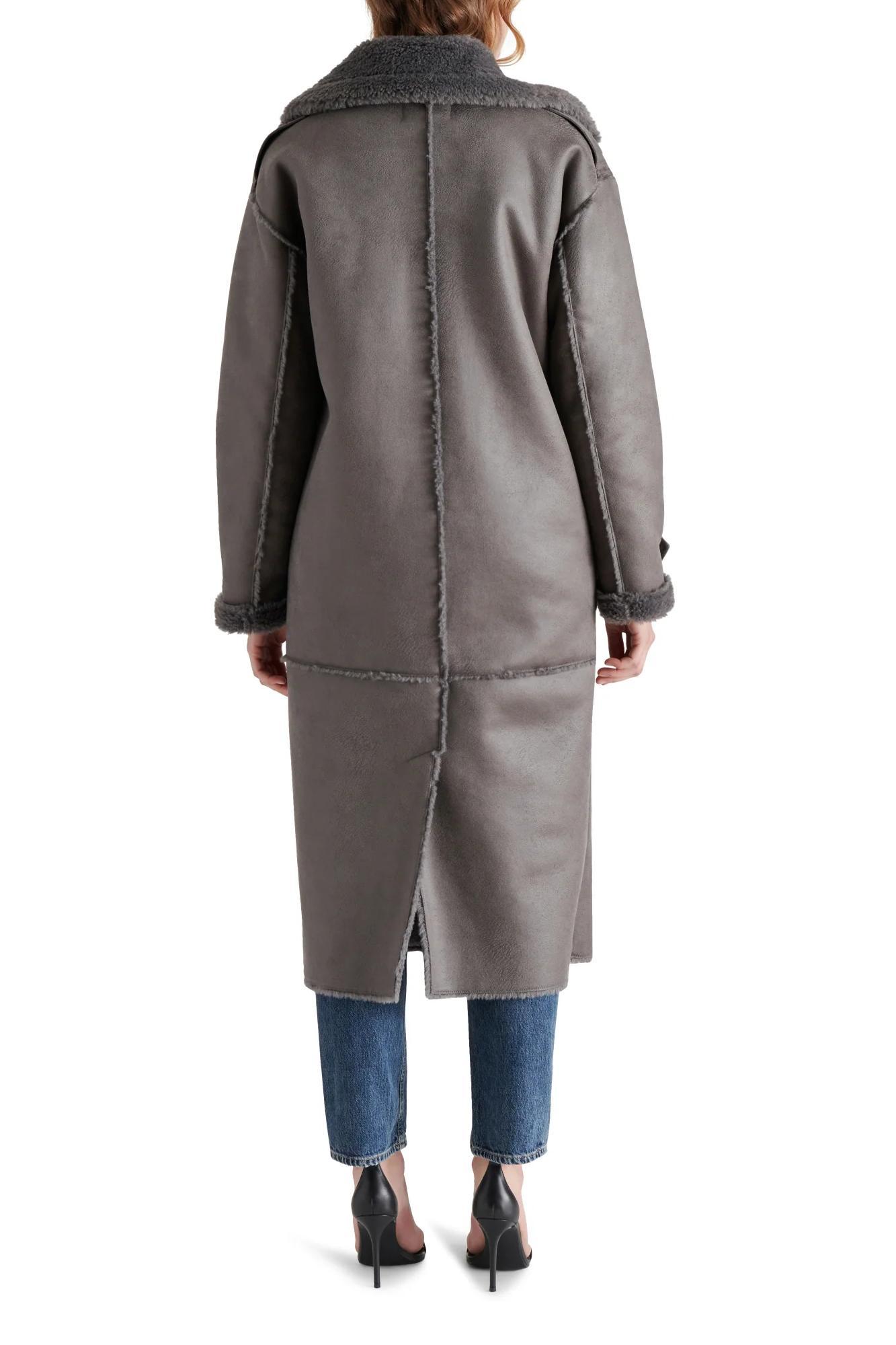 Eifel Coat Product Image