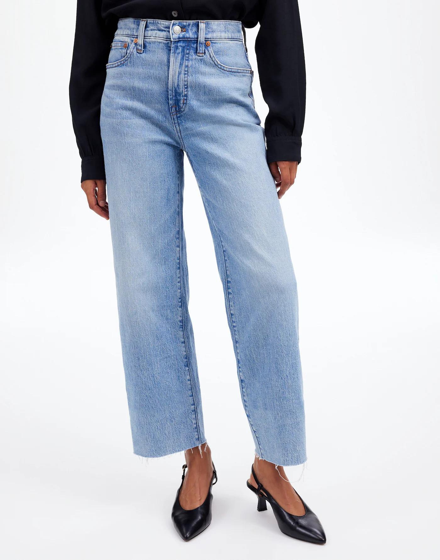 The Perfect Vintage Wide-Leg Crop Jean Product Image