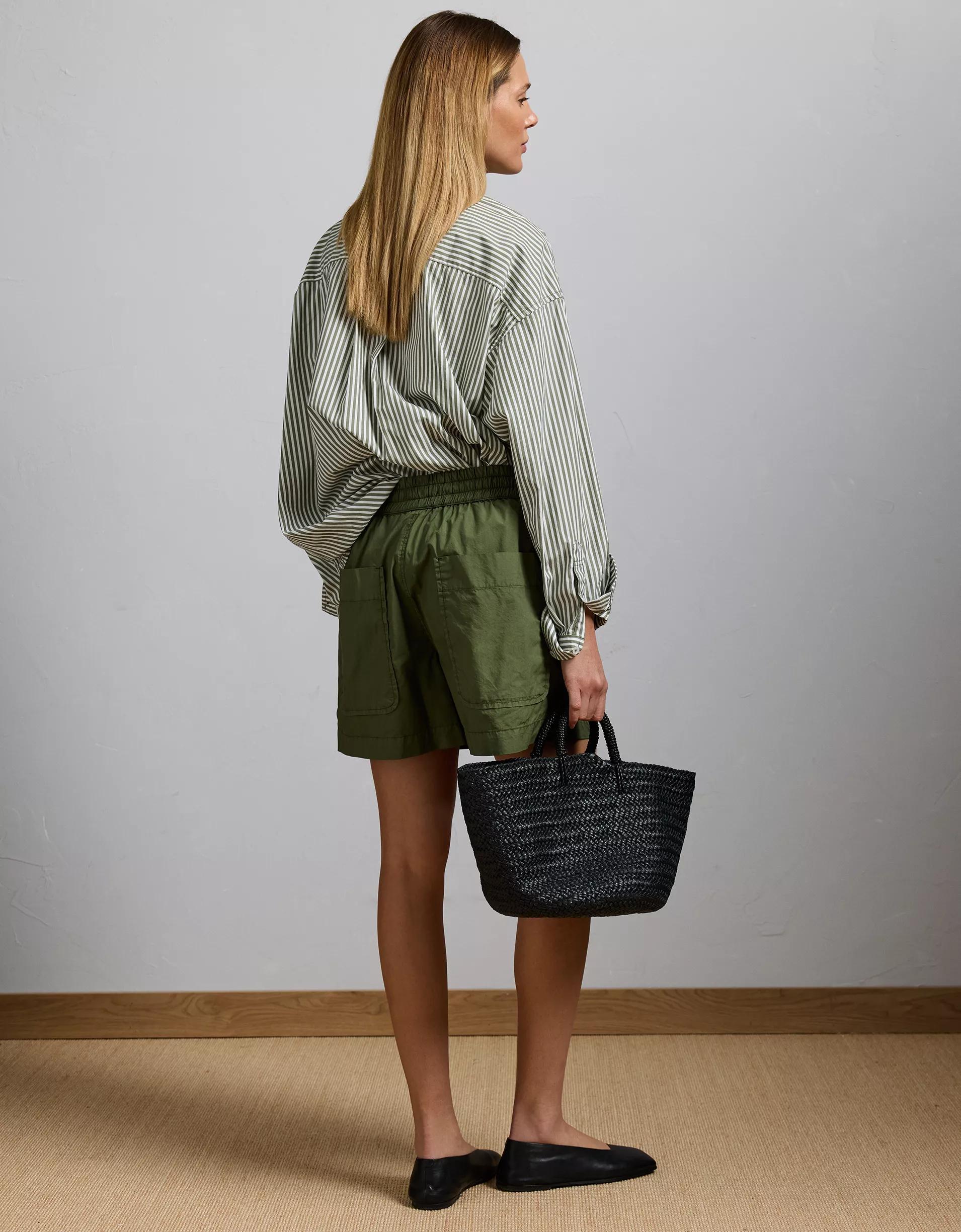 AE77 Premium Pull-On Poplin Short Product Image