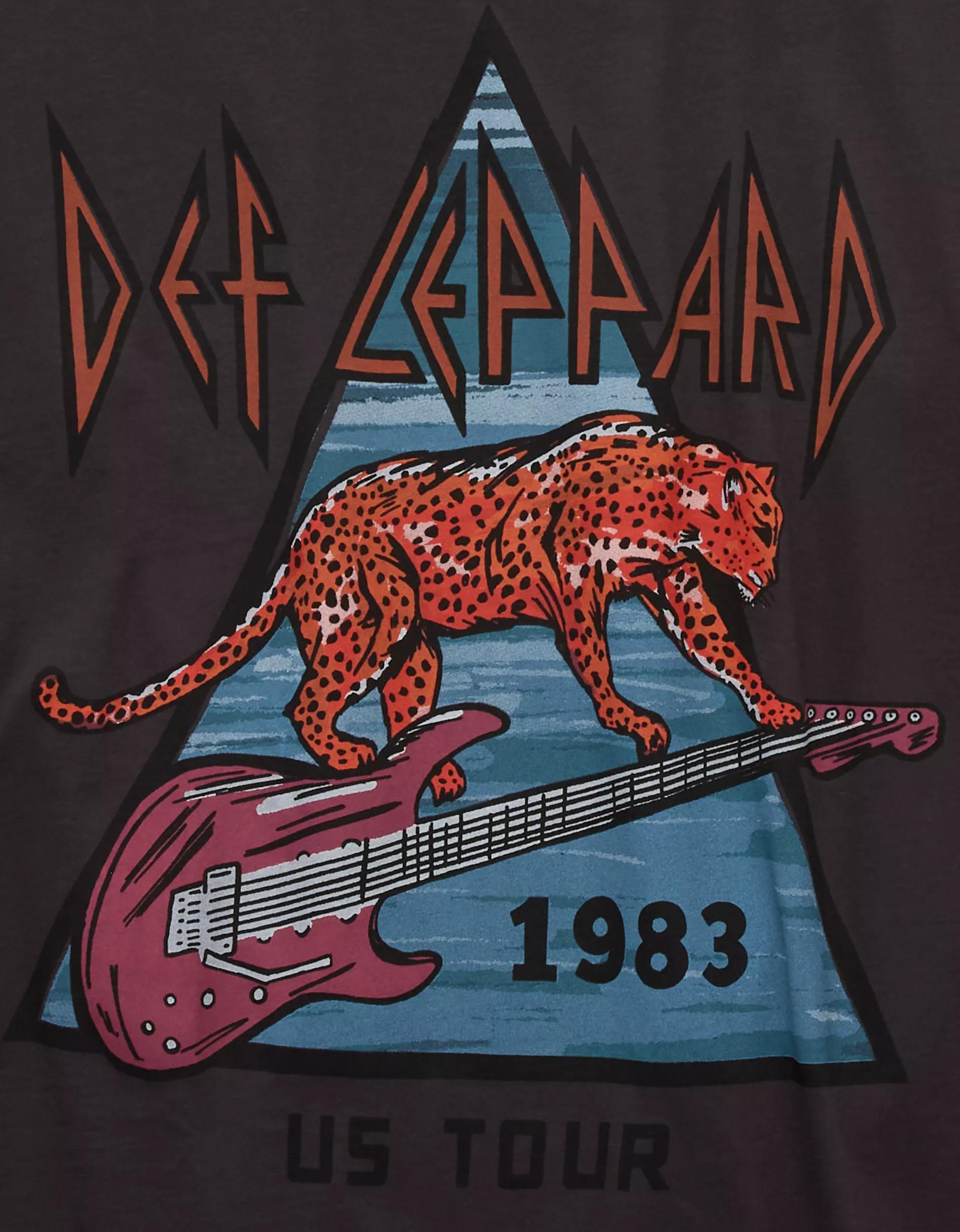 AE Oversized Def Leppard Graphic T-Shirt Product Image