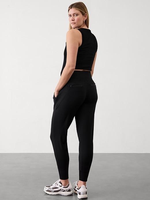 Venice High Rise Jogger Product Image