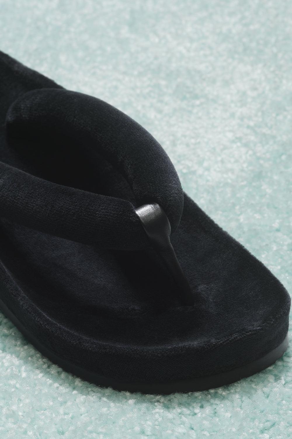 Puffer Padded Flip Flop - Black Product Image