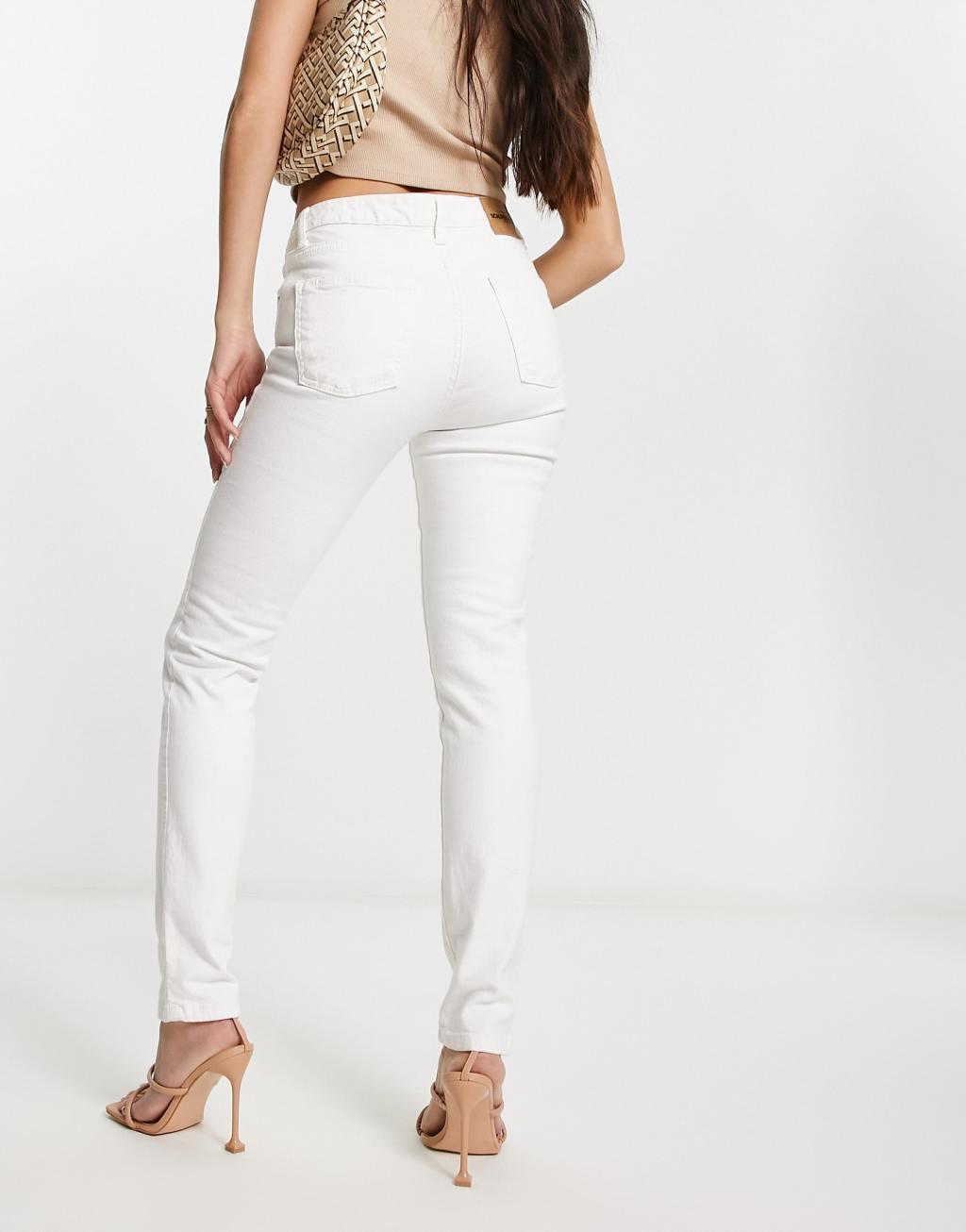 Scalpers skinny jeans in white  Product Image