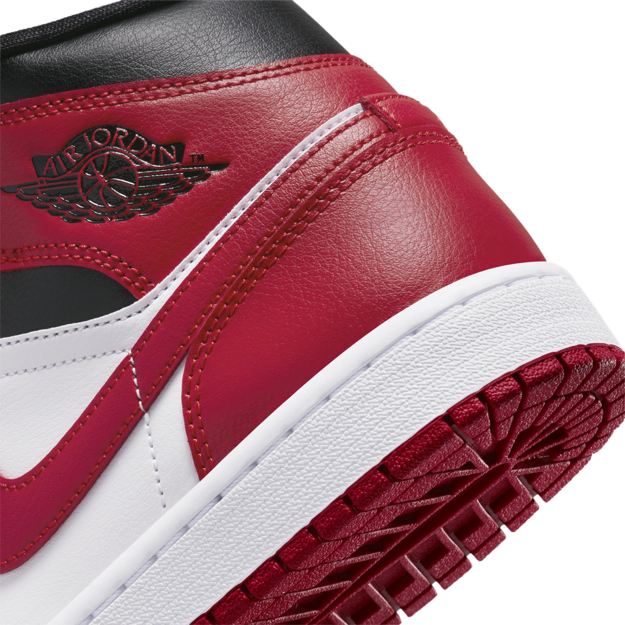 Womens Air Jordan 1 Mid Shoes Product Image