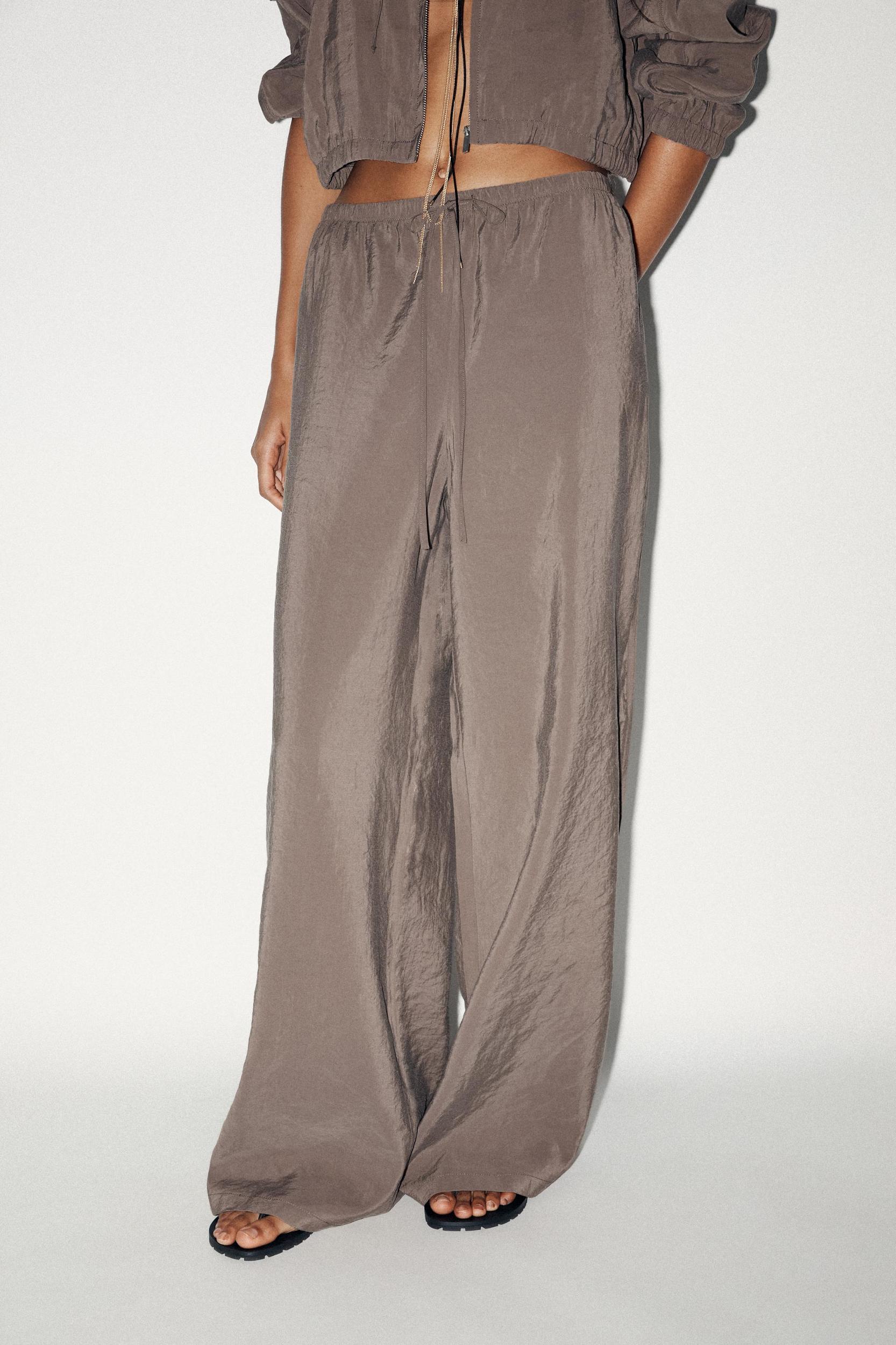 FLOWY PALAZZO PANTS Product Image