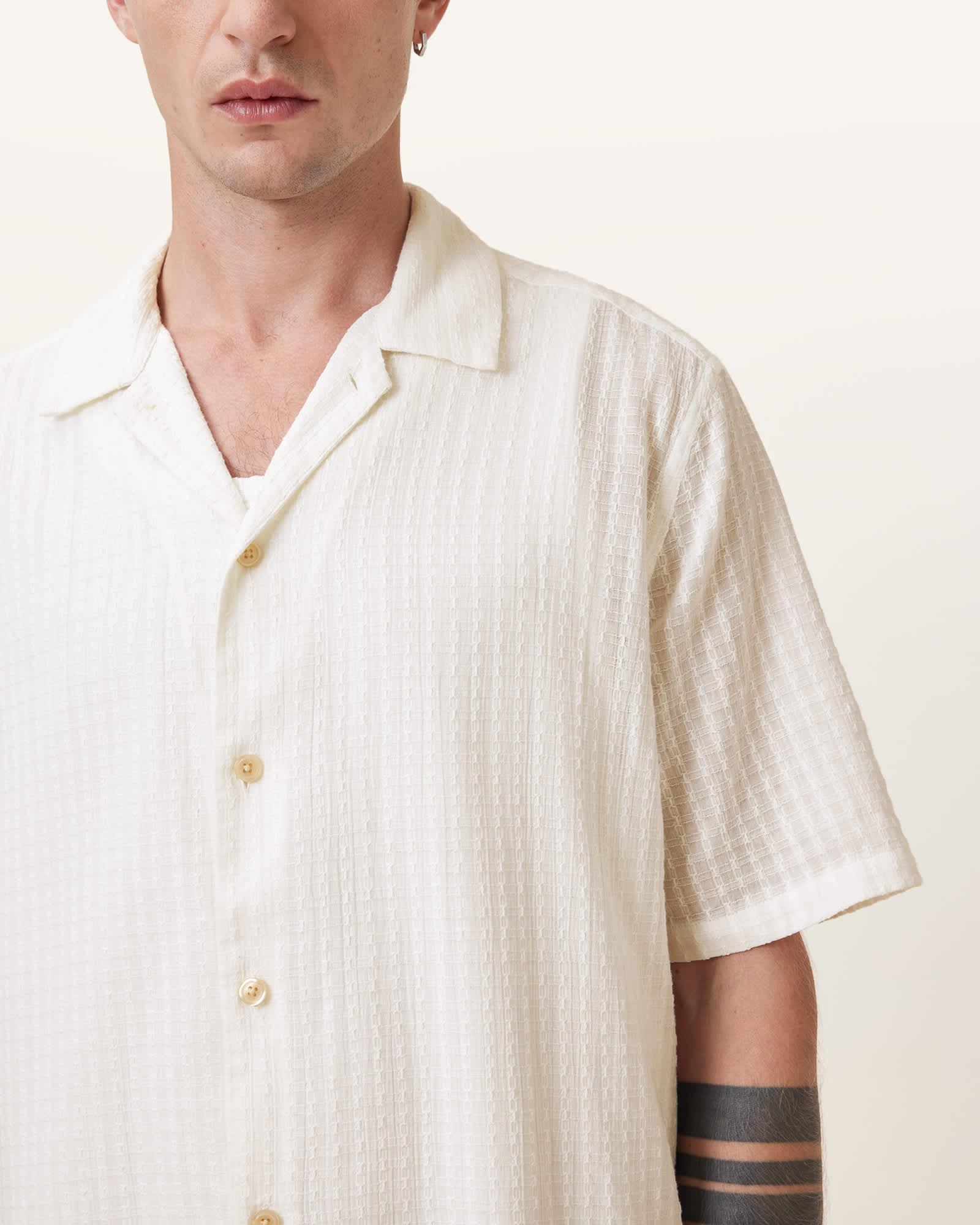 Shaw Short Sleeve Shirt Product Image