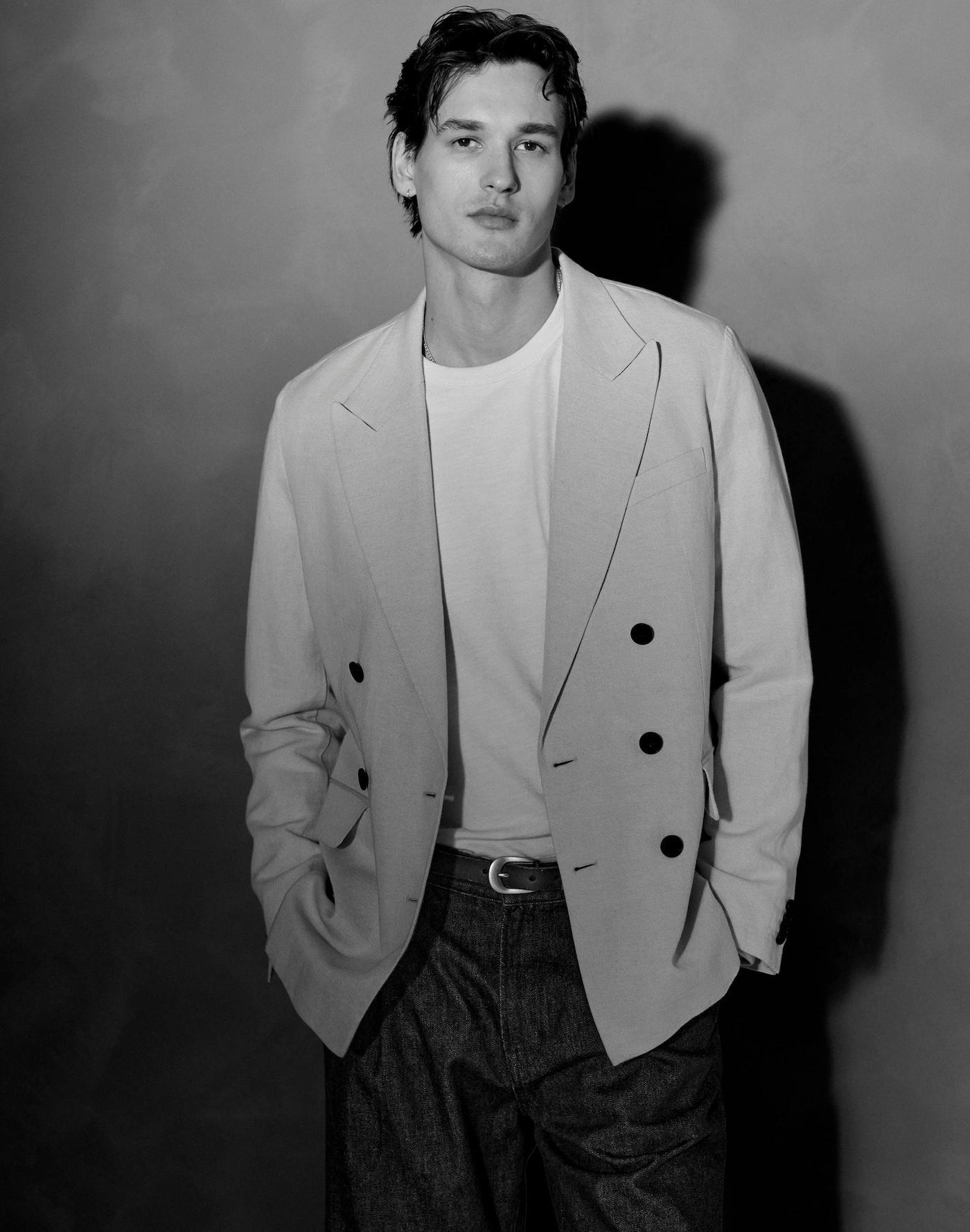 Double-Breasted Blazer in Cotton-Linen Blend Product Image