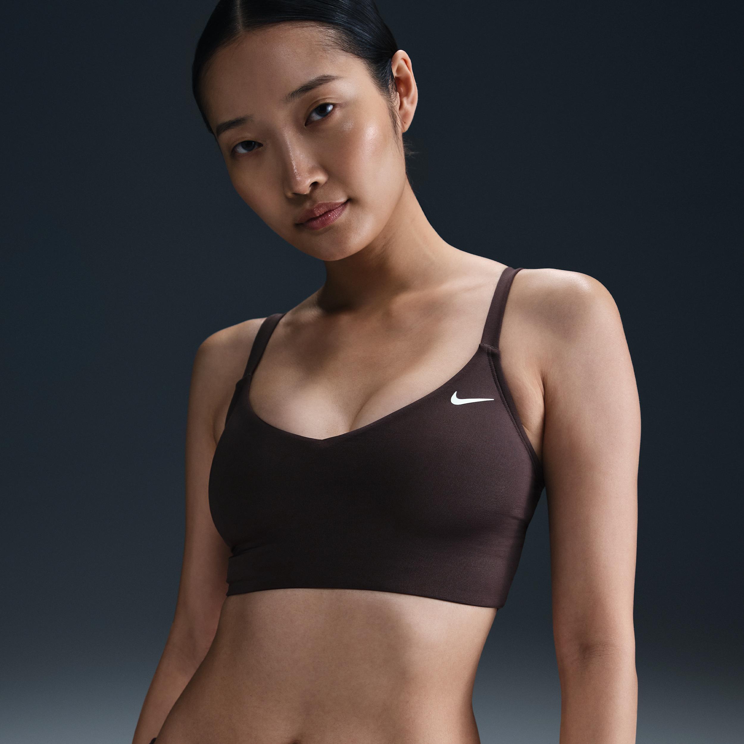 Nike Swim Essential Women's V-Neck Midkini Product Image