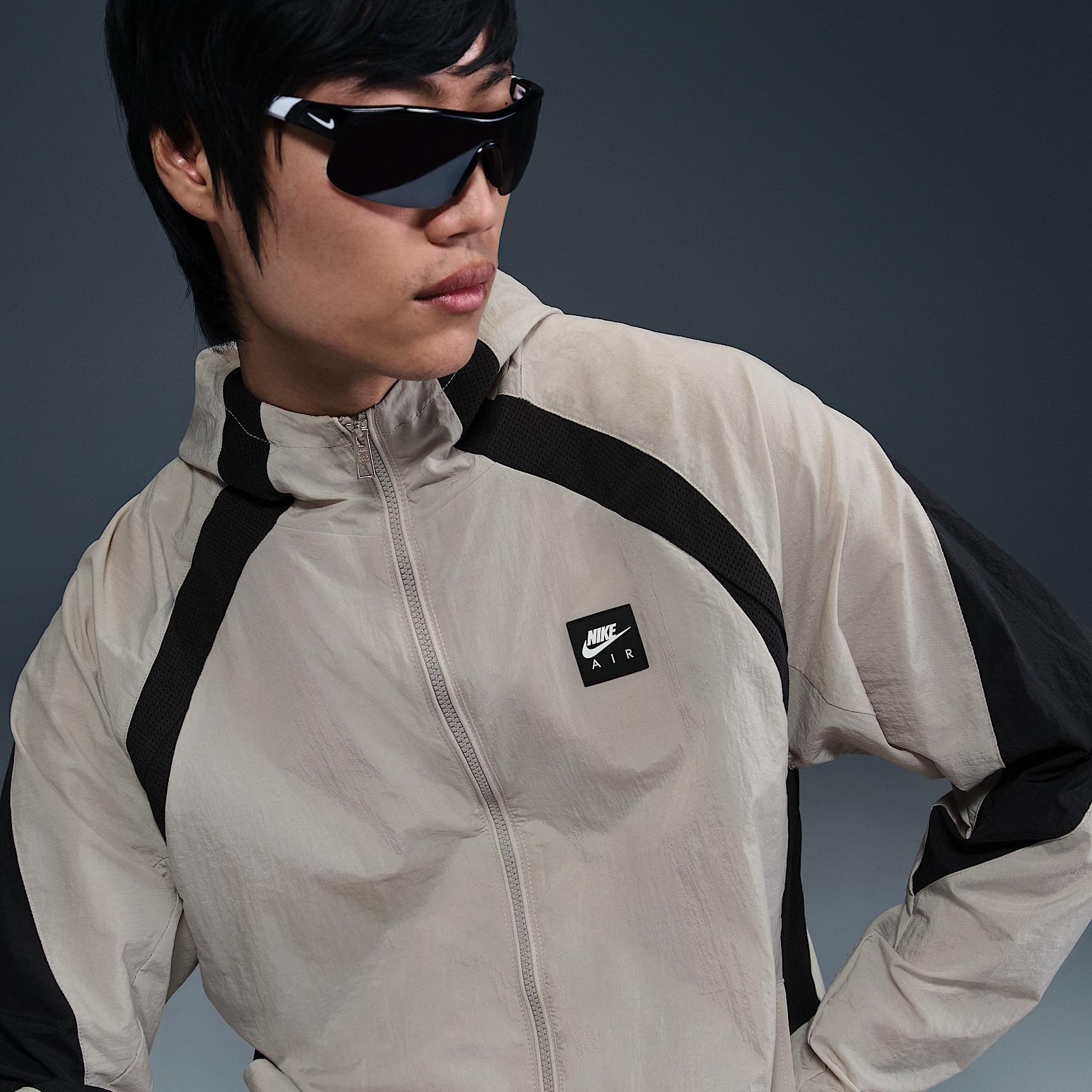 Nike Men's Air Woven Jacket Product Image