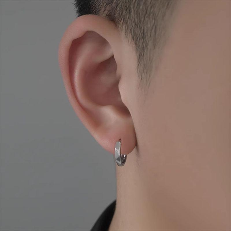 Quilted Hoop Earring Product Image