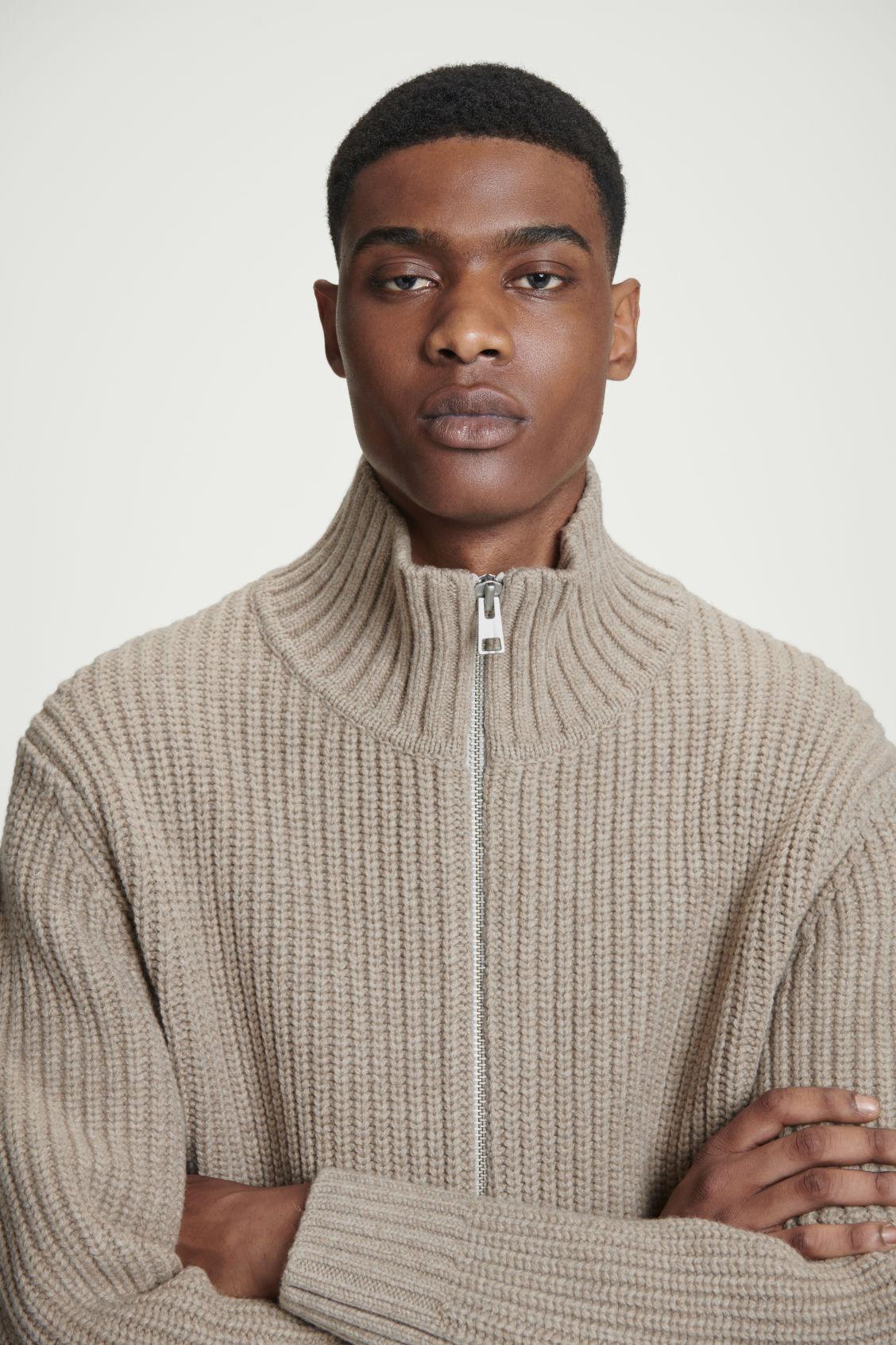 FUNNEL-NECK KNITTED WOOL JACKET Product Image