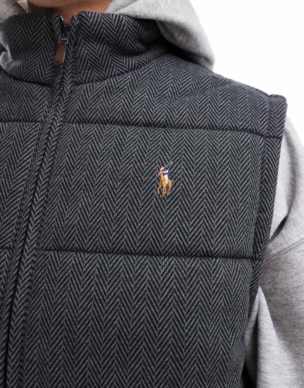 Polo Ralph Lauren icon logo quilt herringbone printed jersey vest in charcoal heather Product Image