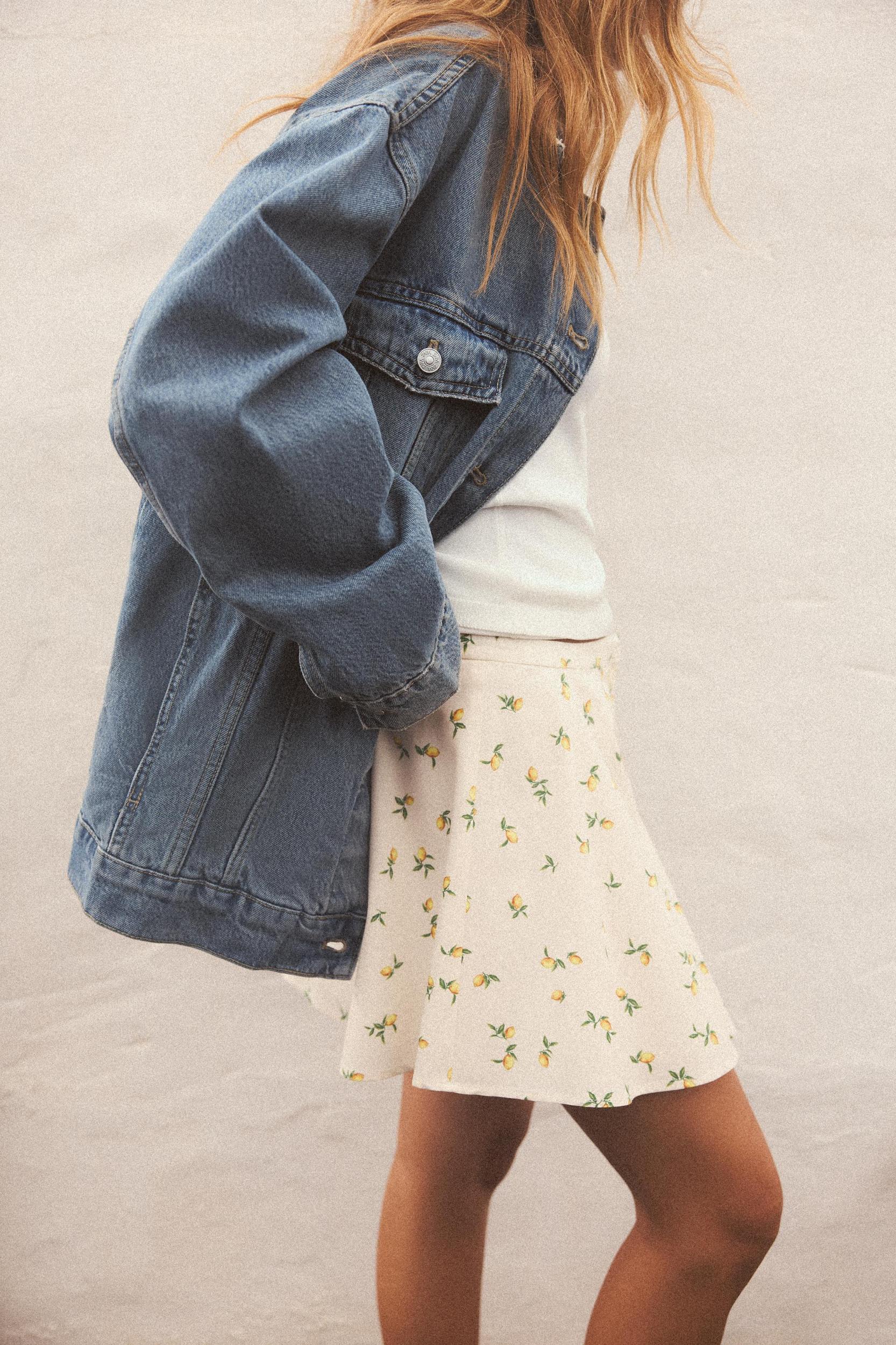 LEMON PRINT MINI SKIRT Product Image