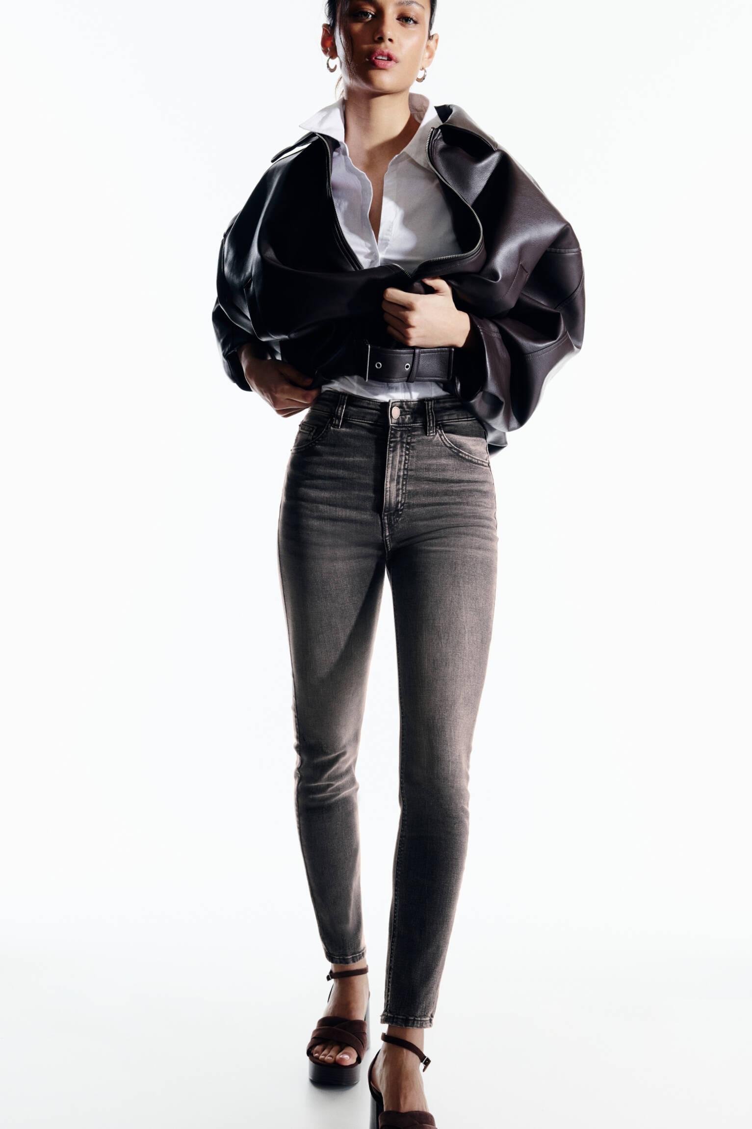 High-rise skinny jeans Product Image