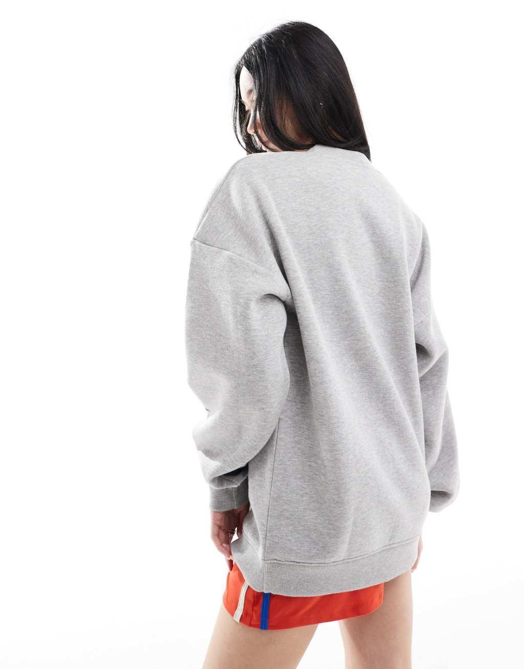 Daisy Street relaxed sweatshirt in gray Product Image