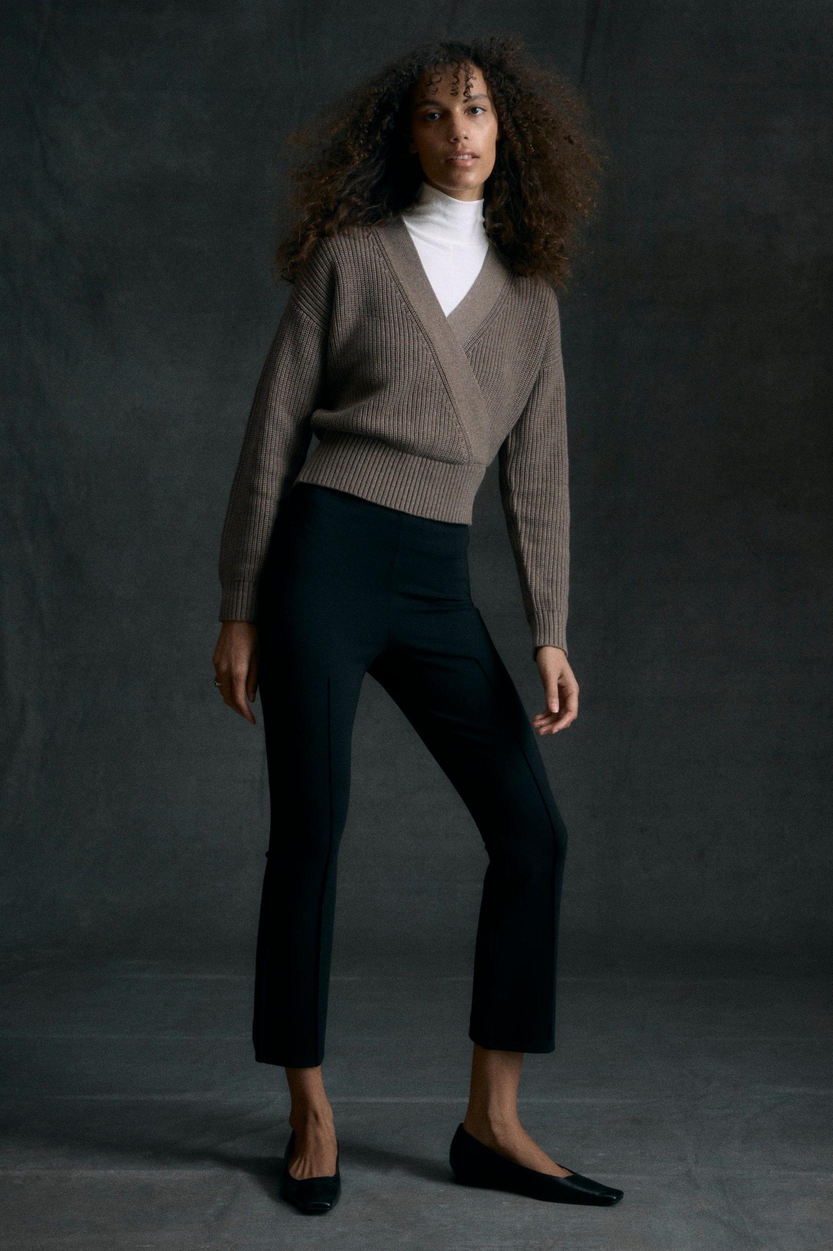 Tez Kick-Flare Ponte Stretch Pant Product Image