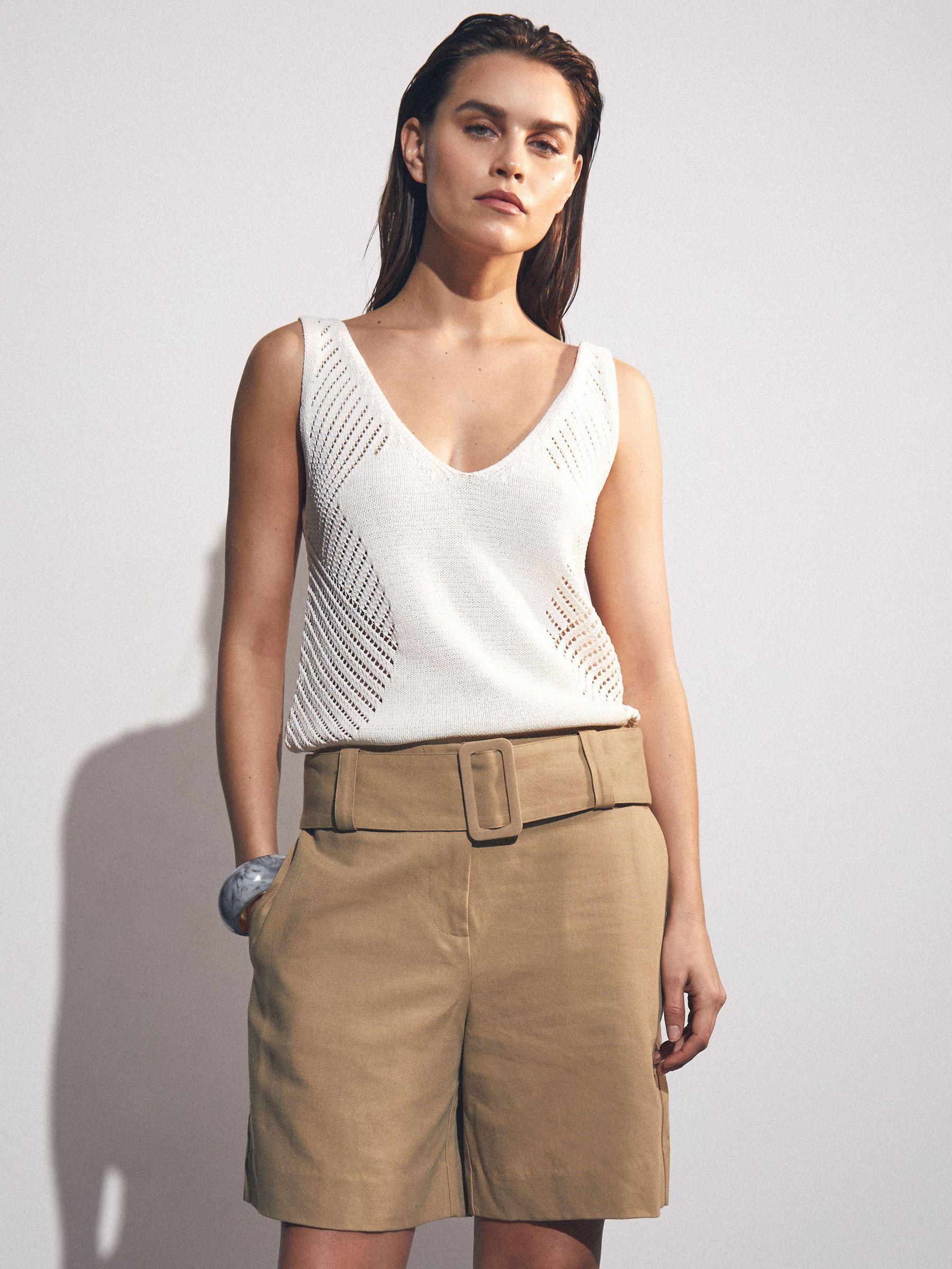 Cotton-Blend Belted Shorts With Linen in Camel Product Image