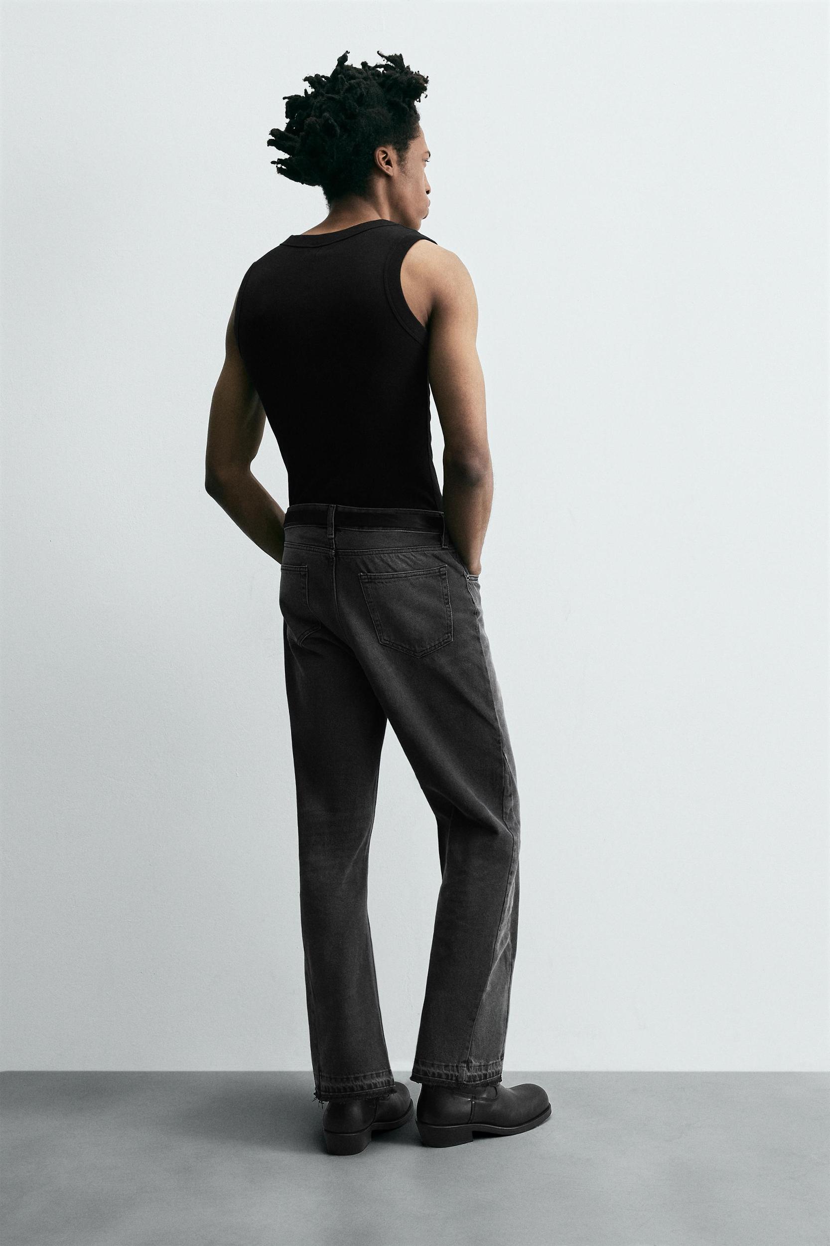 FLARE FIT JEANS Product Image