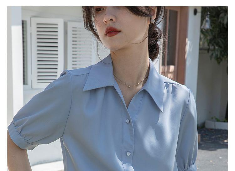 Short-Sleeve Plain Shirt Product Image