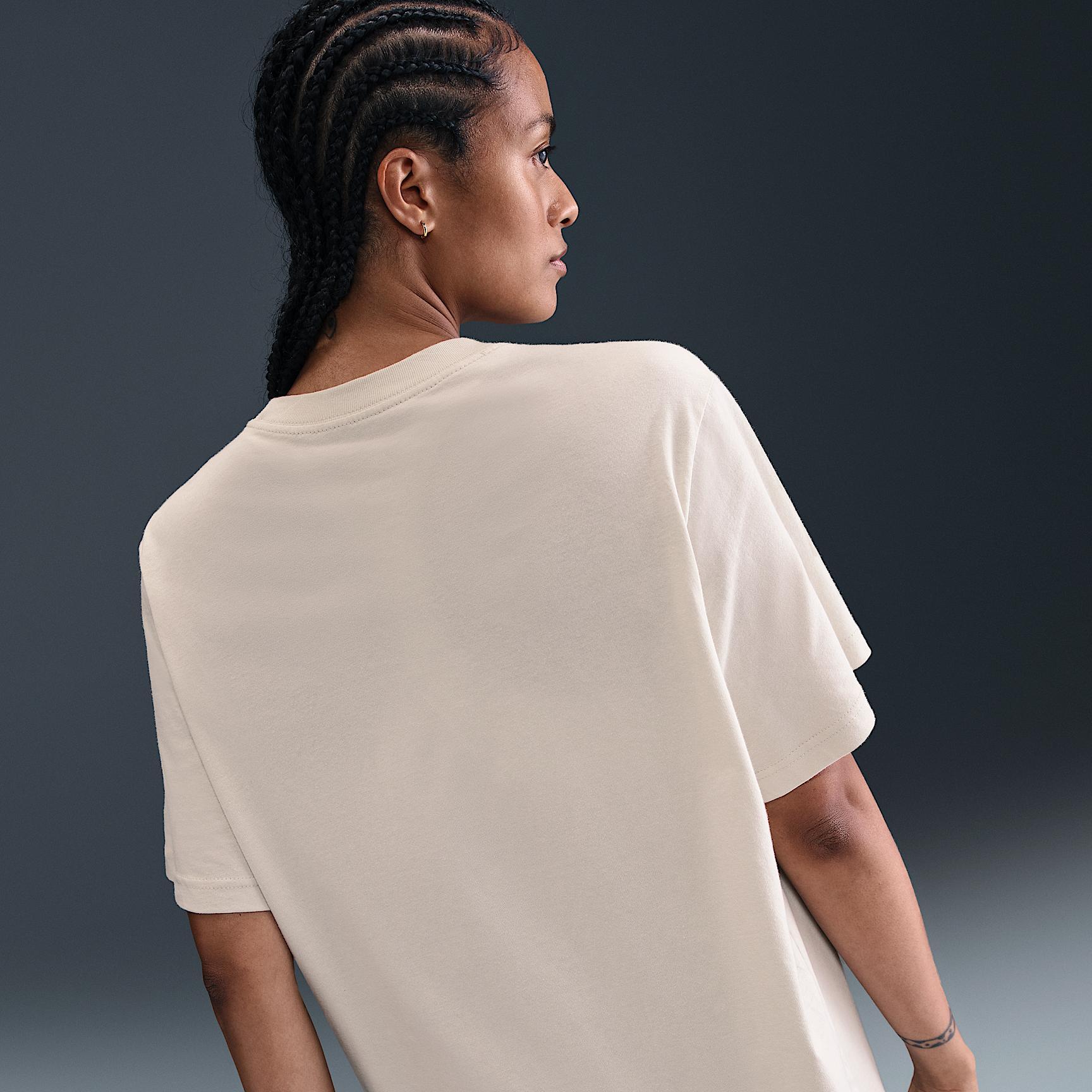 Womens Nike Sportswear Essential T-Shirt | FD4149-072 Product Image