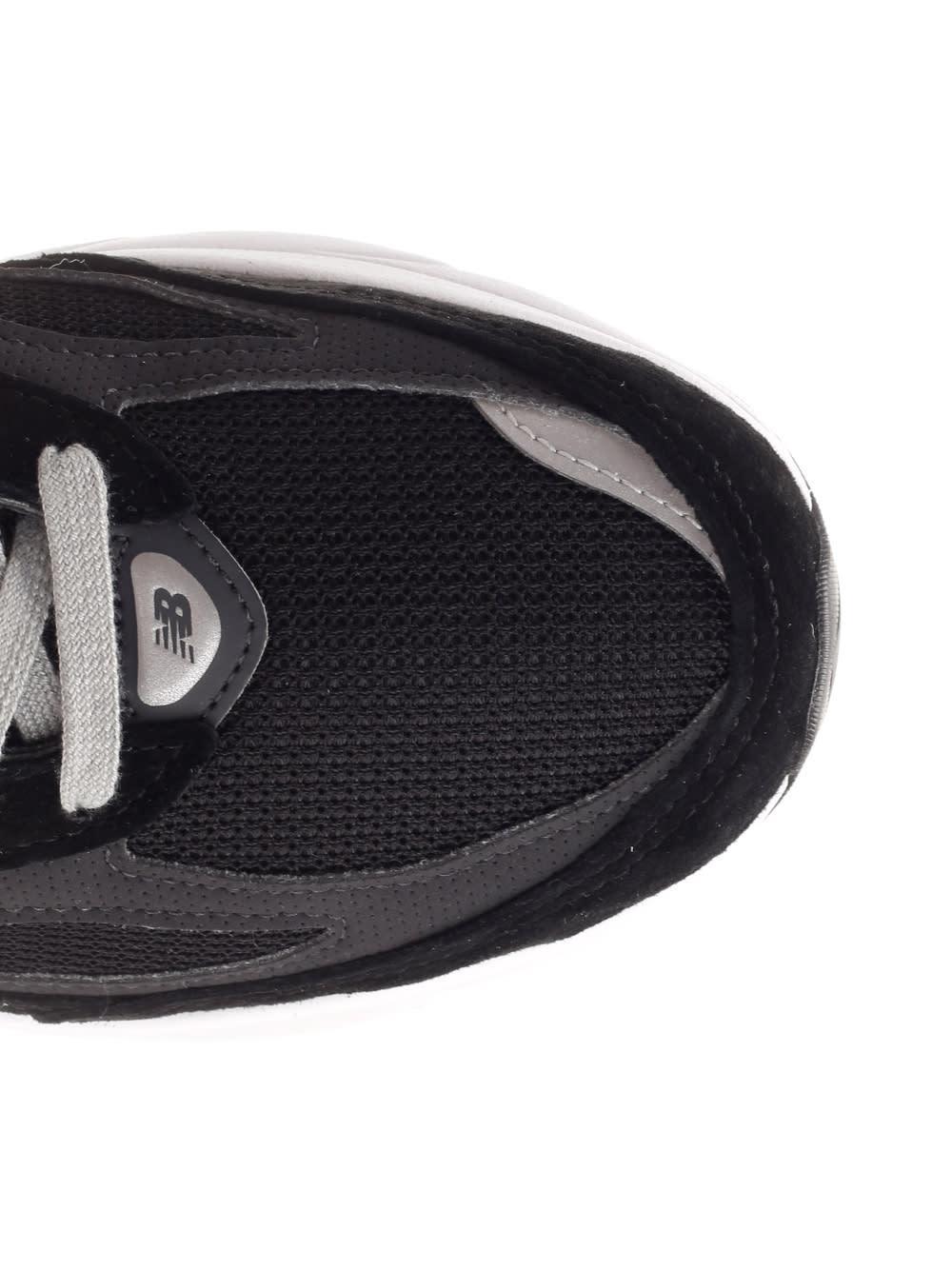 NEW BALANCE Printed Suede Mesh Sneakers With Cushioned Sole In White Product Image