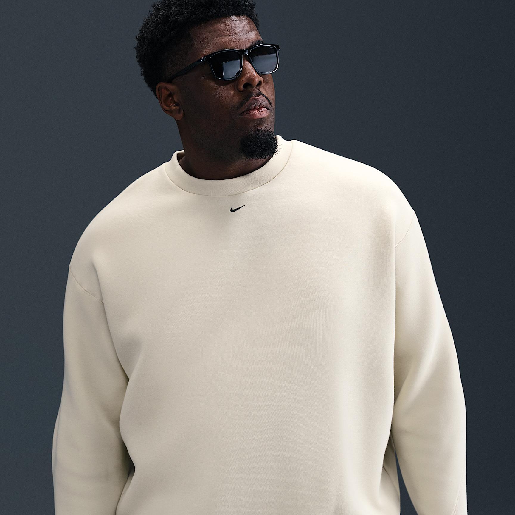 Nike Men's Tech Fleece Crew Product Image