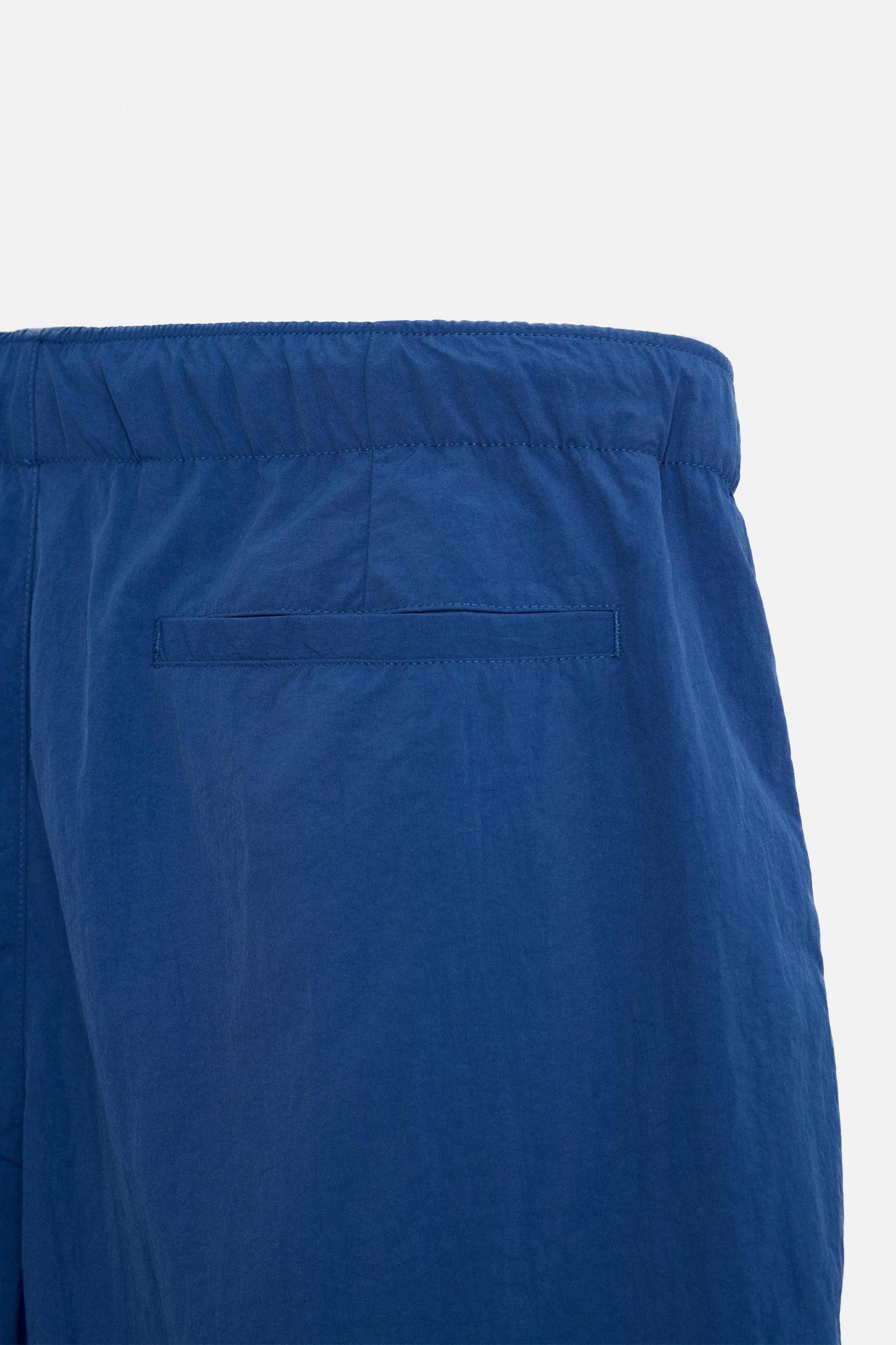 TECHNICAL SHORTS Product Image