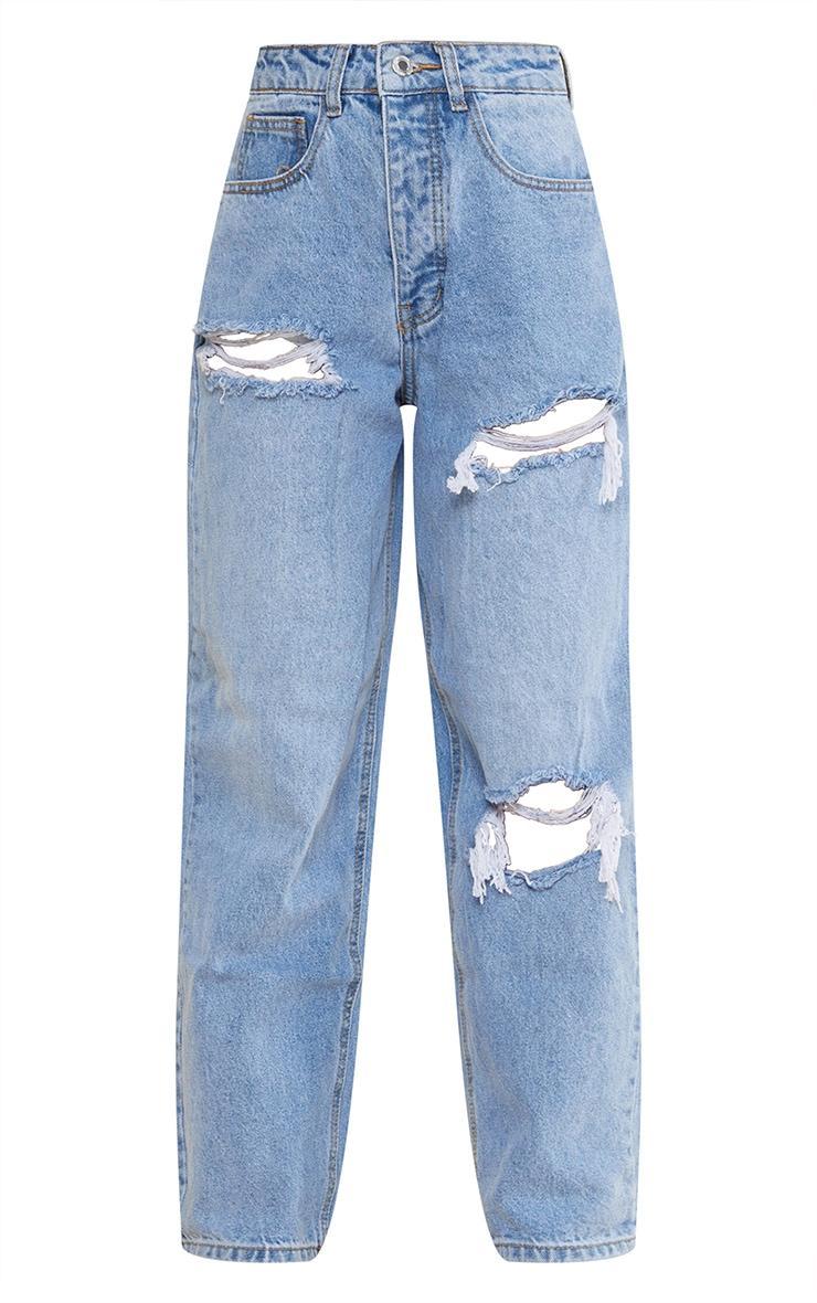 PRETTYLITTLETHING Petite Light Blue Wash Open Knee Boyfriend Jeans Product Image