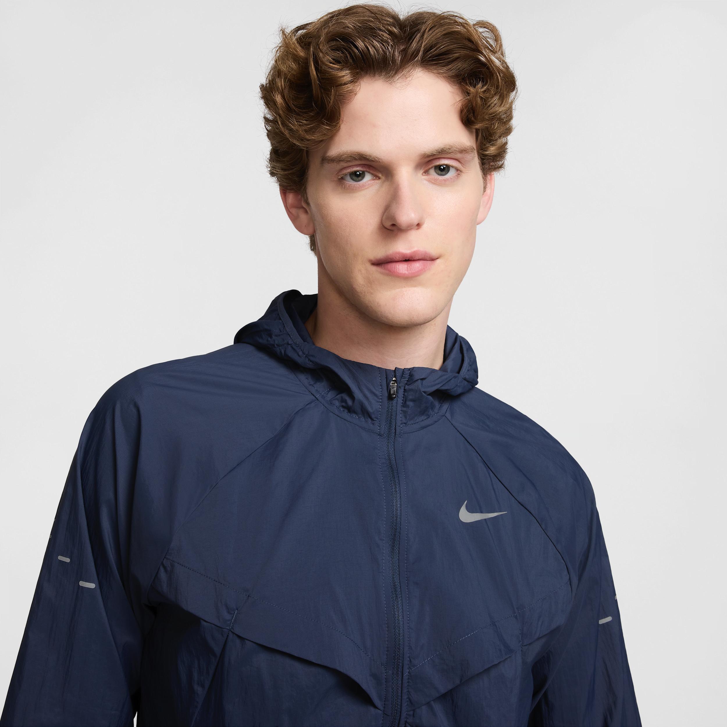 Nike Mens Stride Repel UV Running Jacket | HV4548-010 Product Image