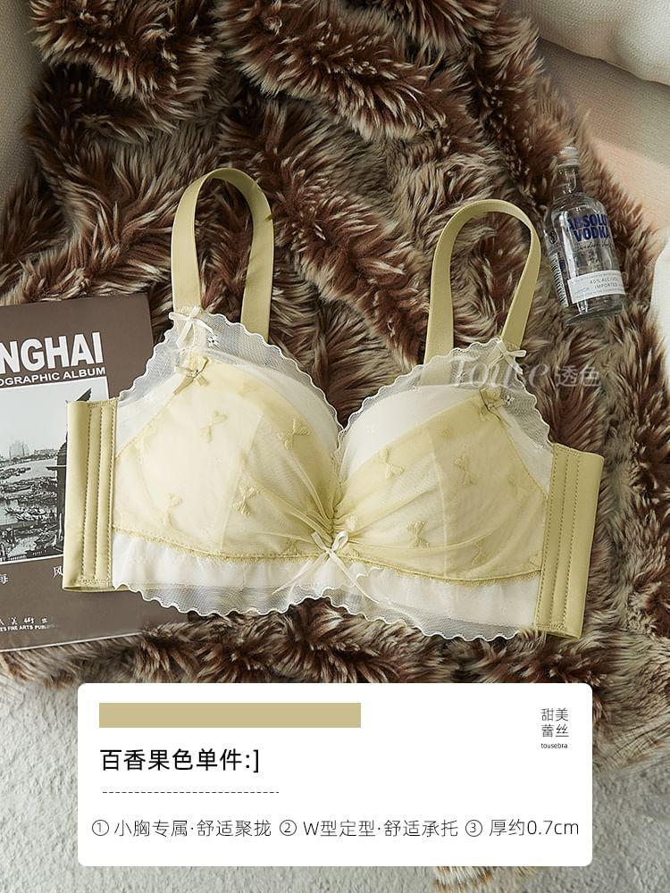 Bow Lace Wireless Push Up Bra Product Image