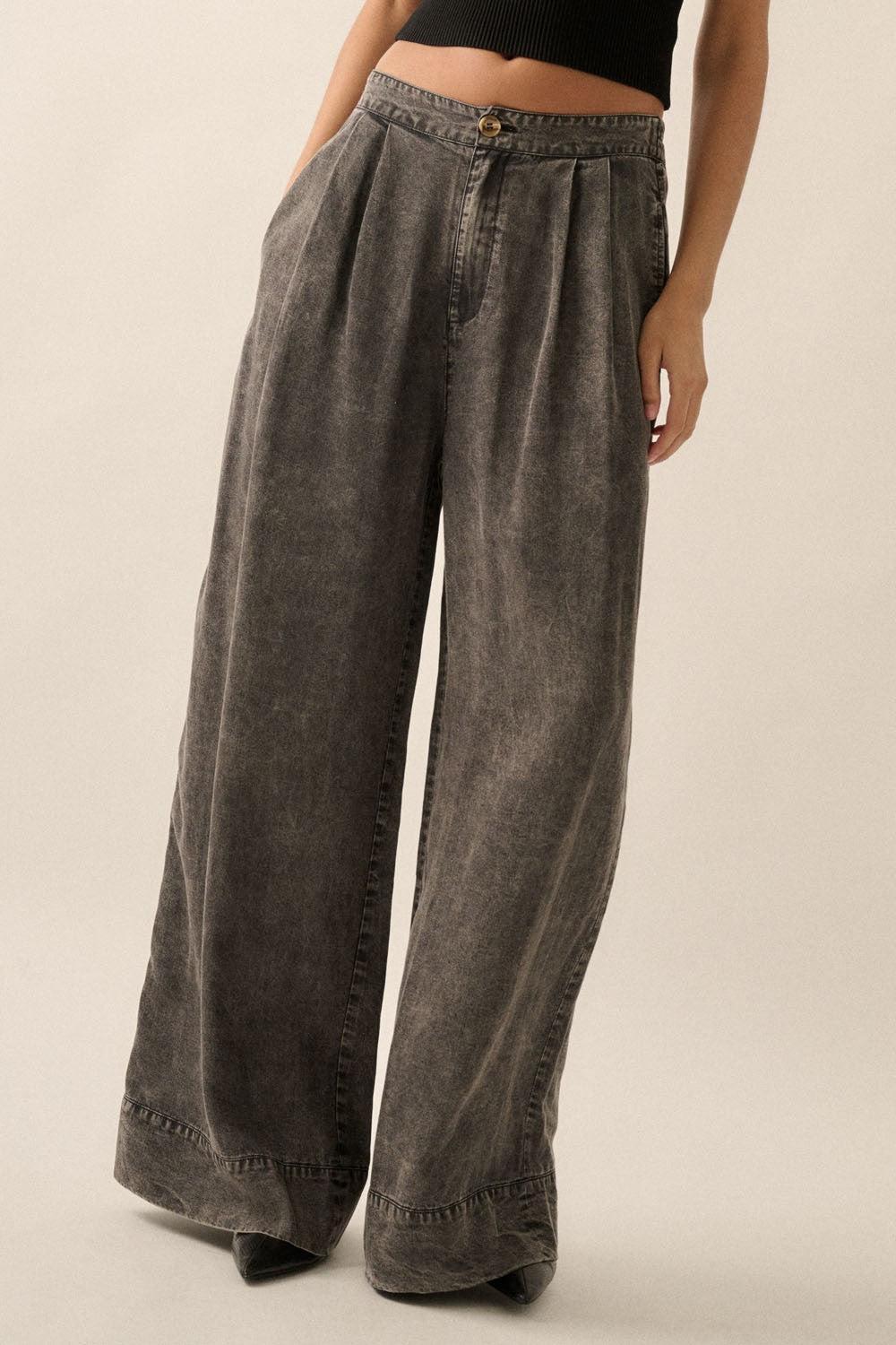 Pleated Wide Leg Light Denim Pants Product Image