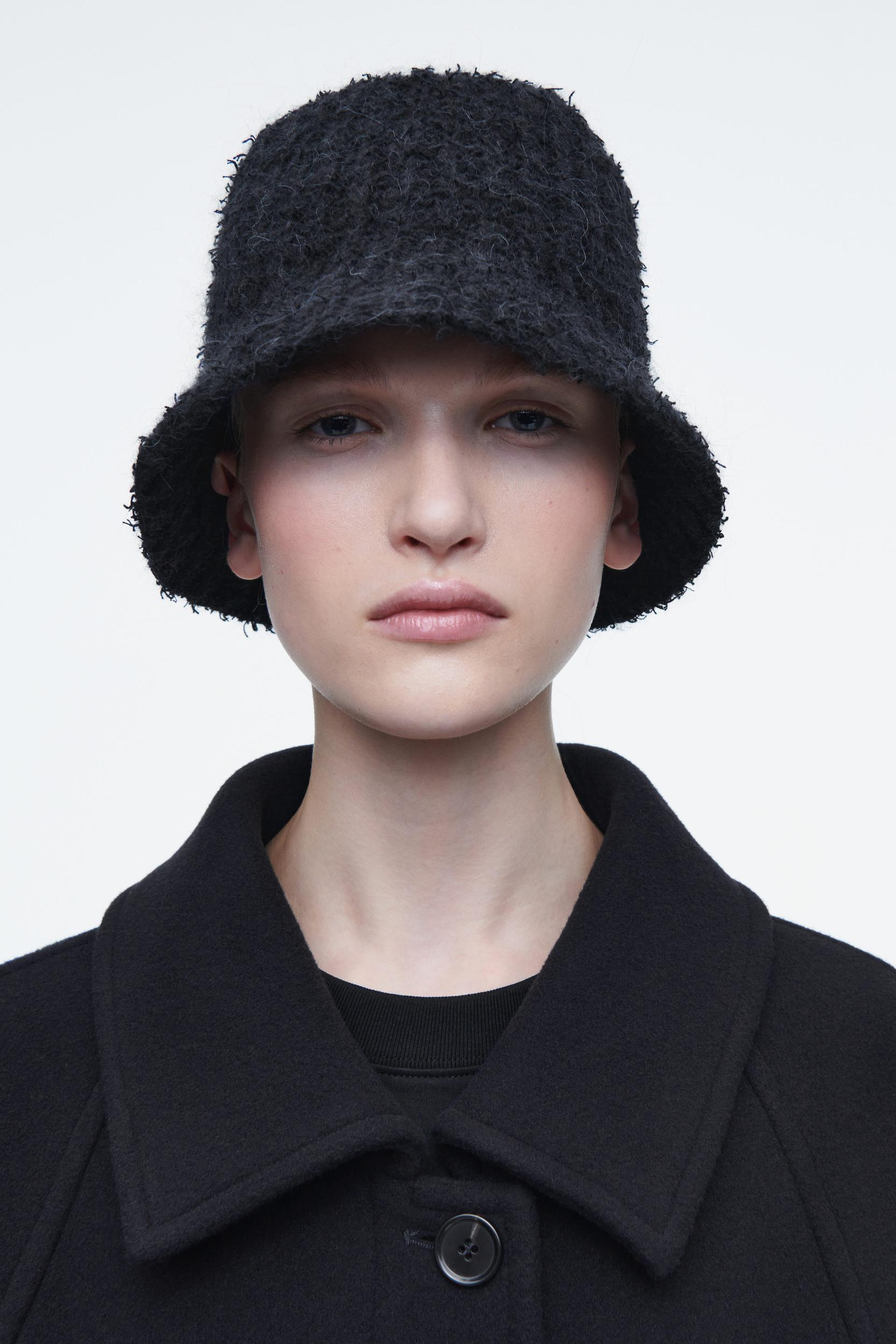 TEXTURED BUCKET HAT Product Image