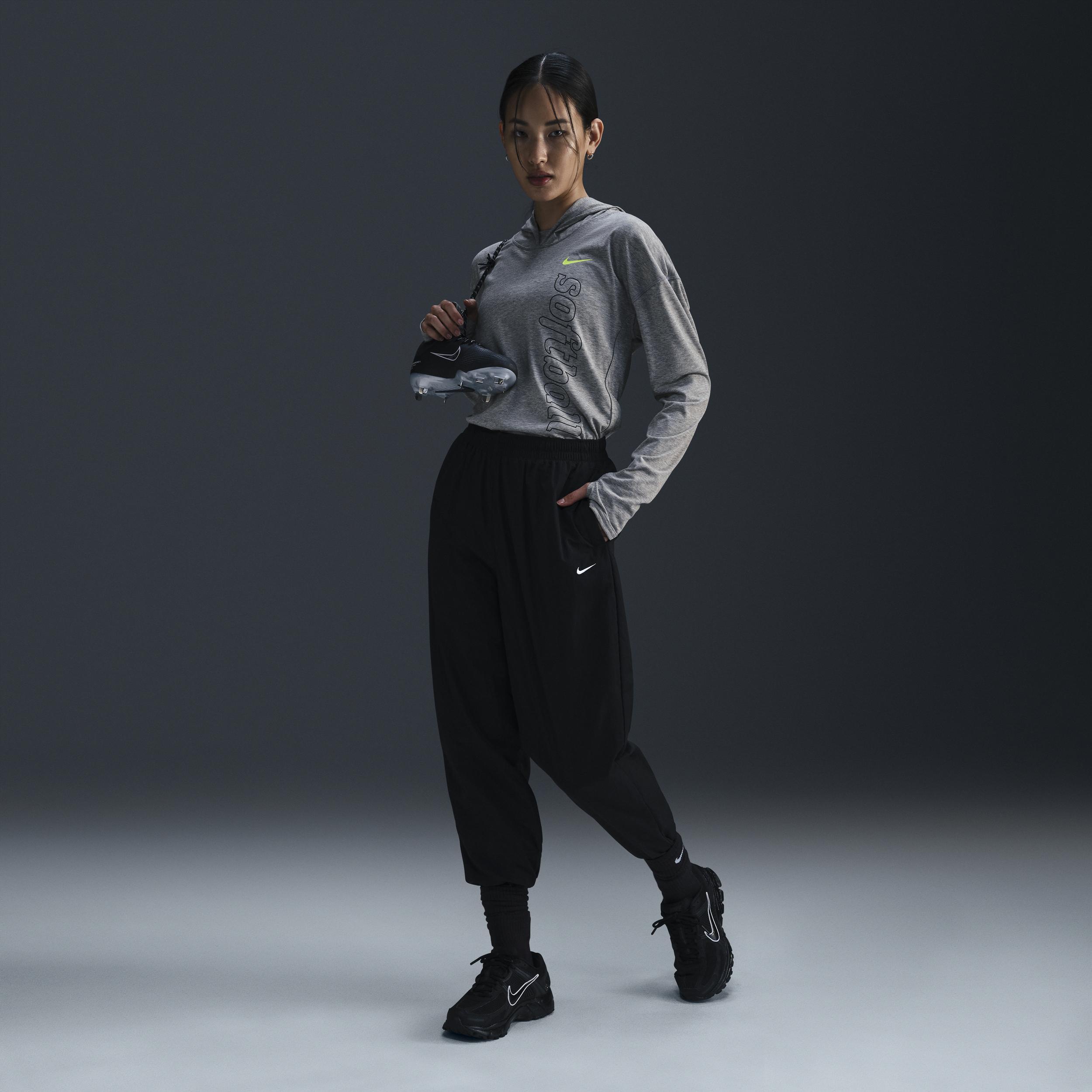 Nike Women's Dri-FIT Long-Sleeve Softball Hoodie Product Image