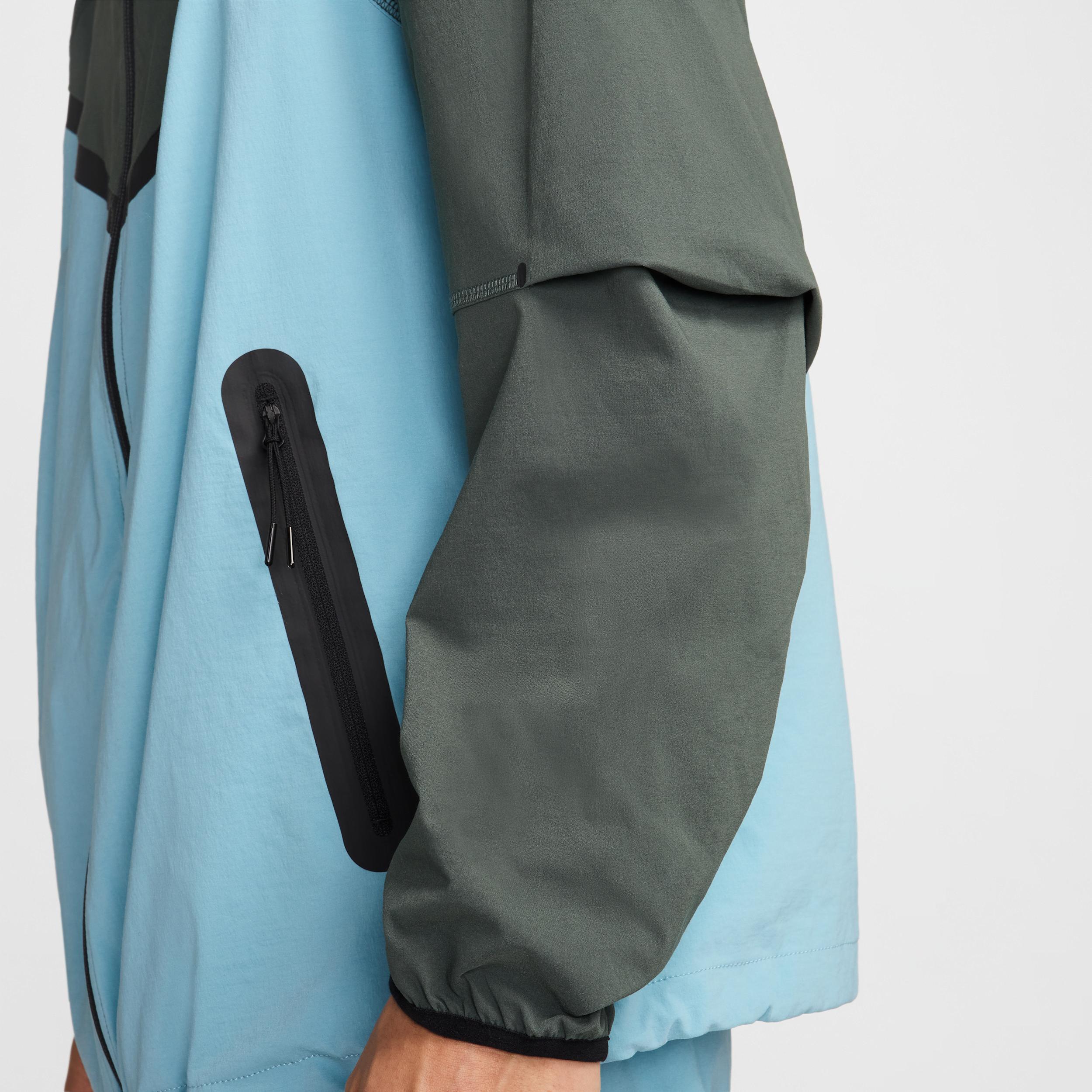 Nike Men's Tech Woven Jacket Product Image