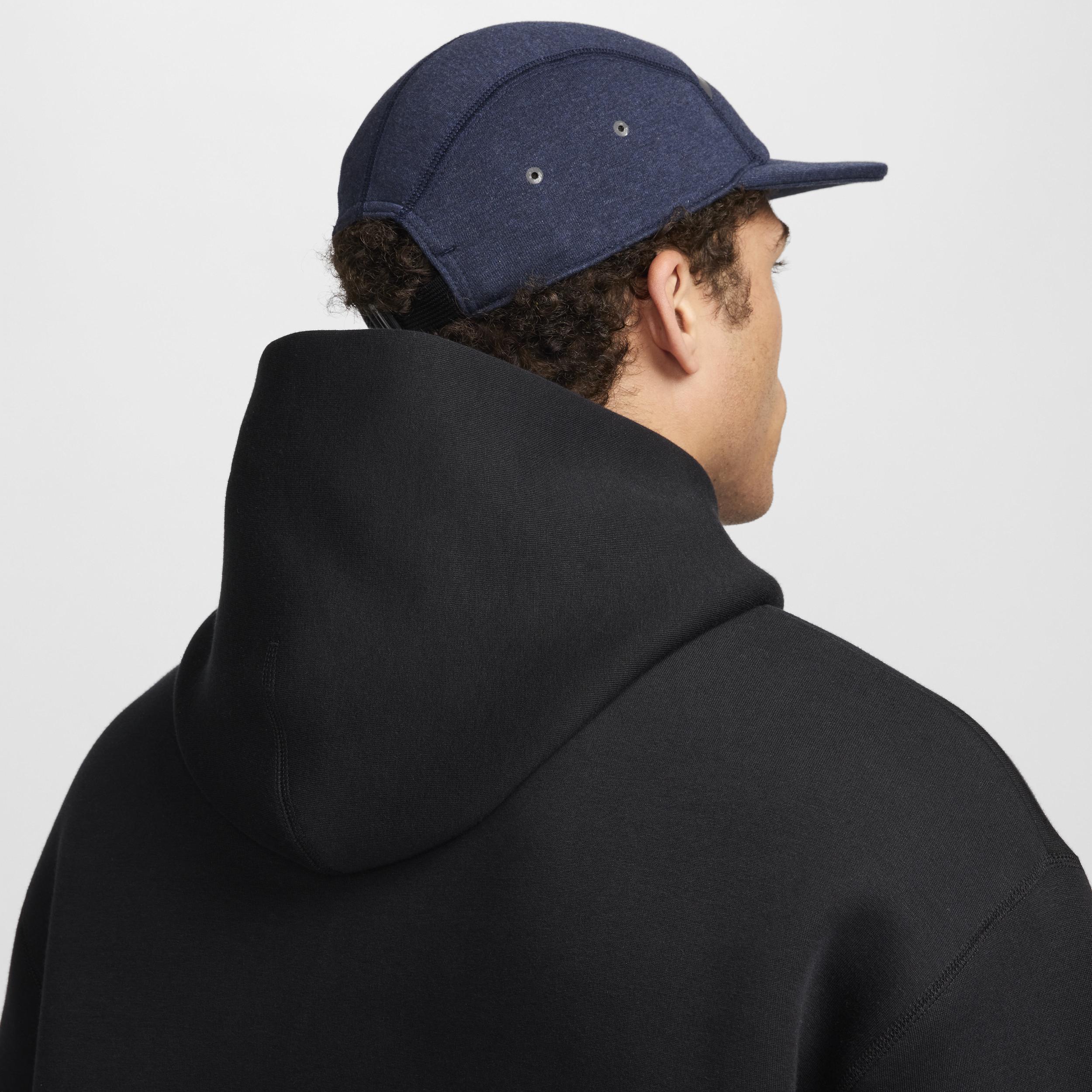 Nike Fly Cap Unstructured Flat Bill Tech Fleece Cap Product Image