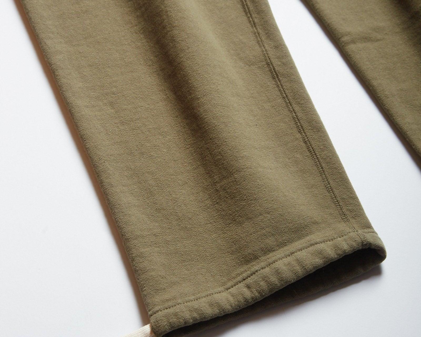 Step-Up Sweatpants V.2 / Olive Product Image