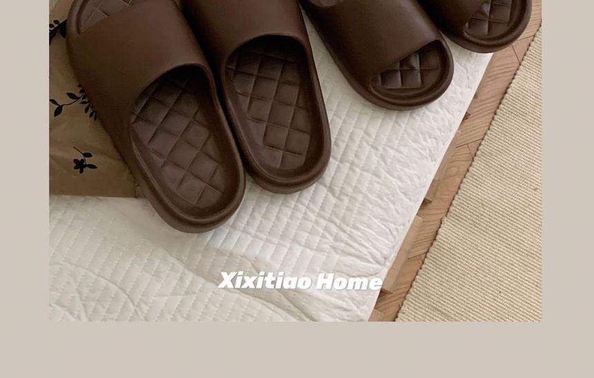 Plain Home Slippers Product Image