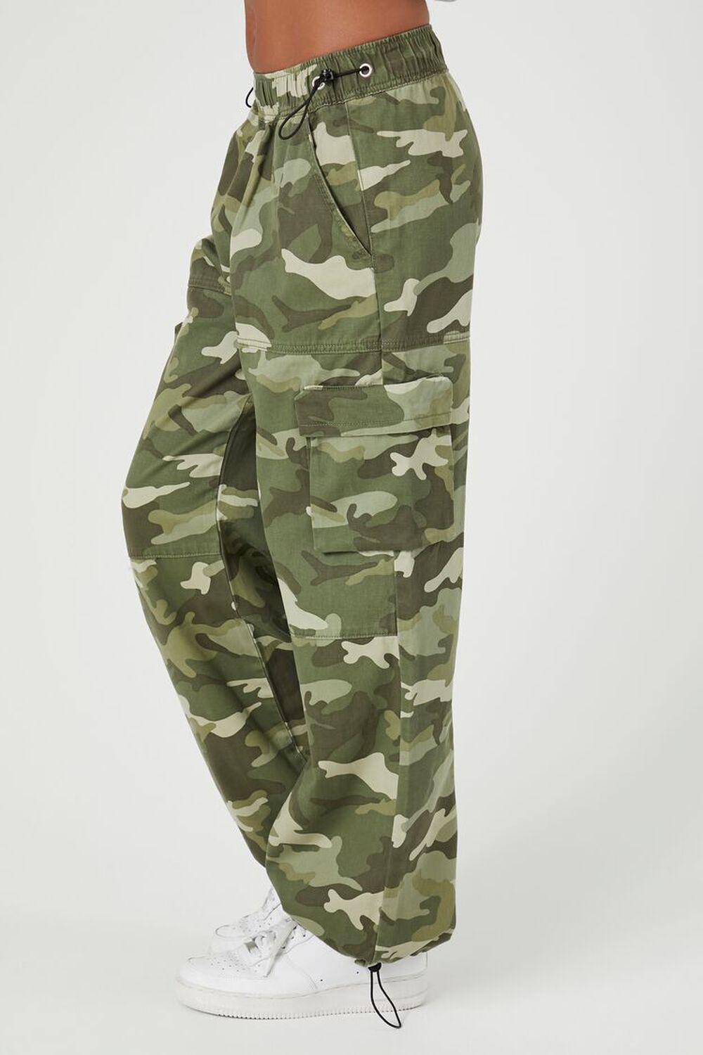 Bratz x F21 Camo Print Cargo Joggers | Forever 21 Product Image