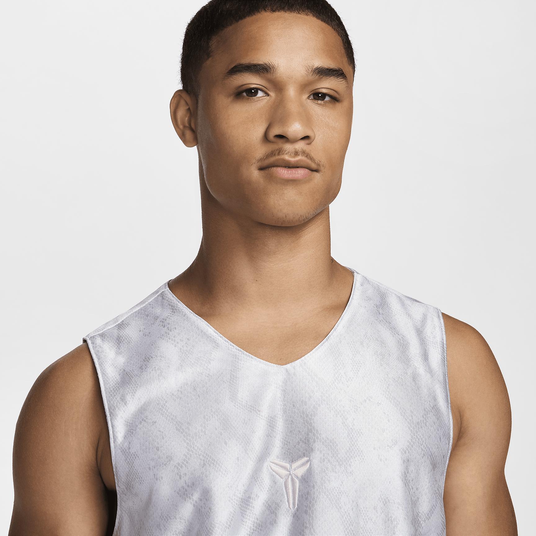 Kobe Nike Men's Dri-FIT Standard Issue Reversible Basketball Jersey Product Image