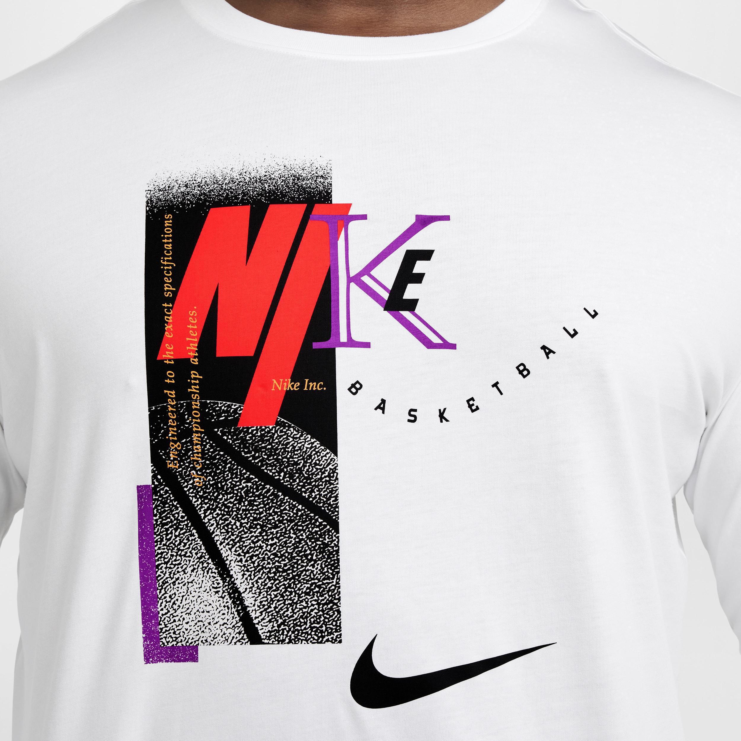 Nike Men's Long-Sleeve Basketball T-Shirt Product Image