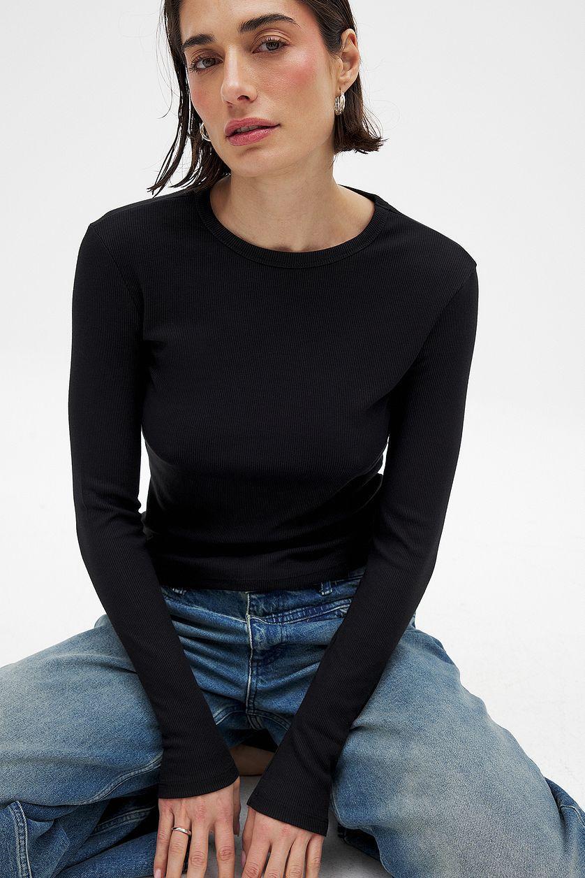 Ribbed Long Sleeved Round Neck Top Product Image