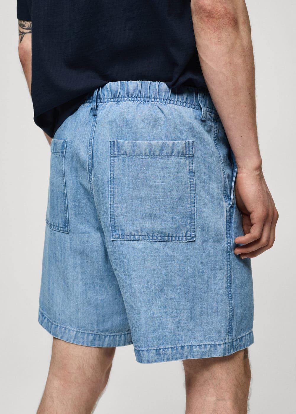 Hemp and lyocell-blend pleated bermuda shorts - Men | MANGO USA Product Image