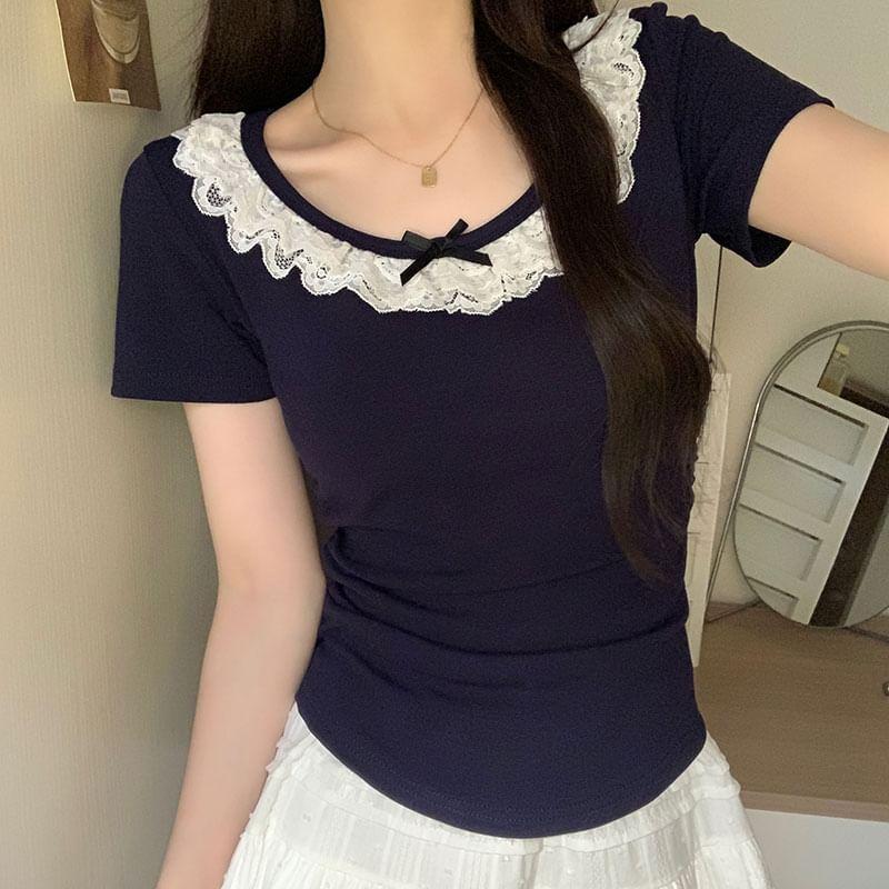 Bow Accent Lace Panel Sheath Cropped T-Shirt Product Image