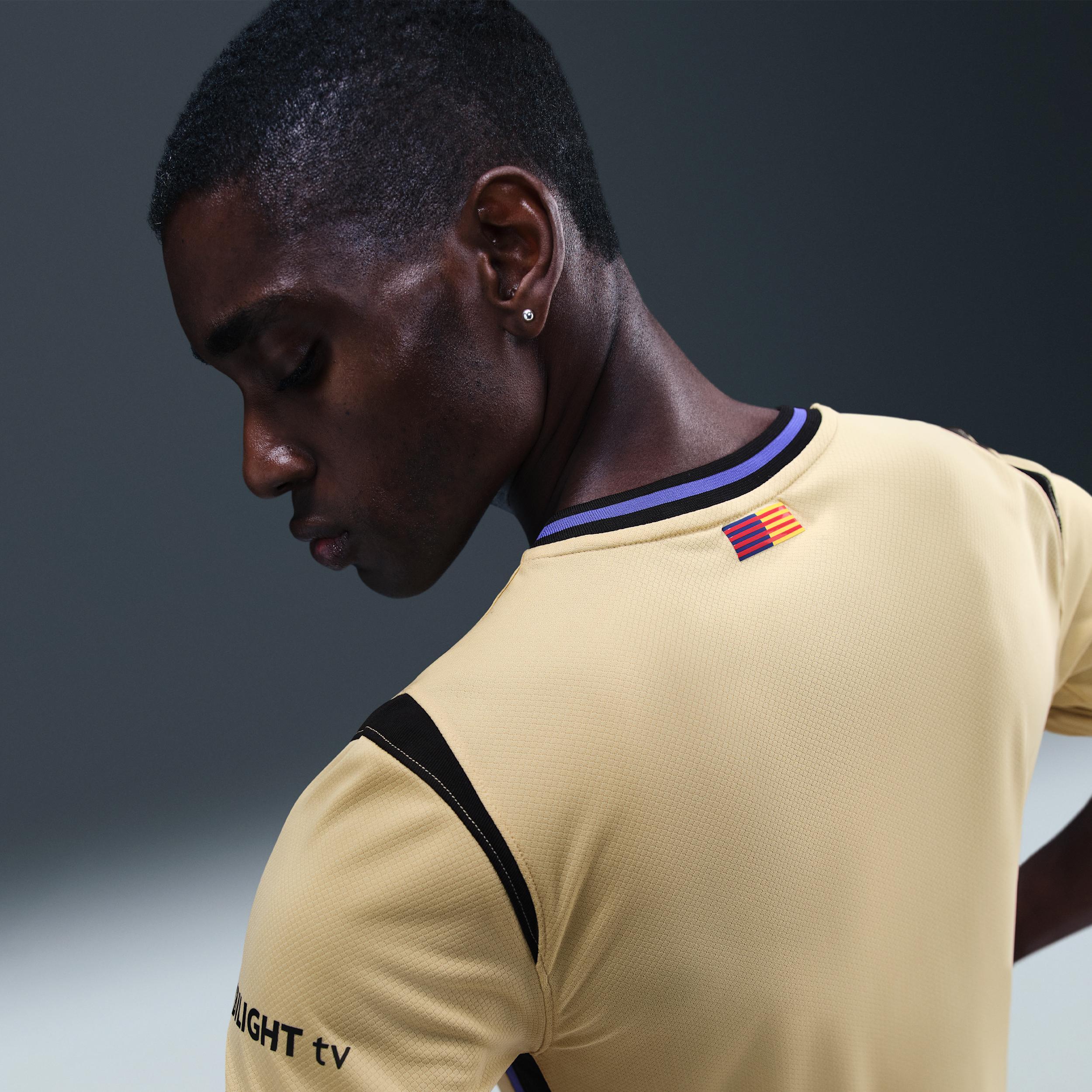 Mens Nike FC Barcelona 2025/26 Stadium Away Kobe Dri-FIT Soccer Replica Jersey | HJ4603-784 Product Image