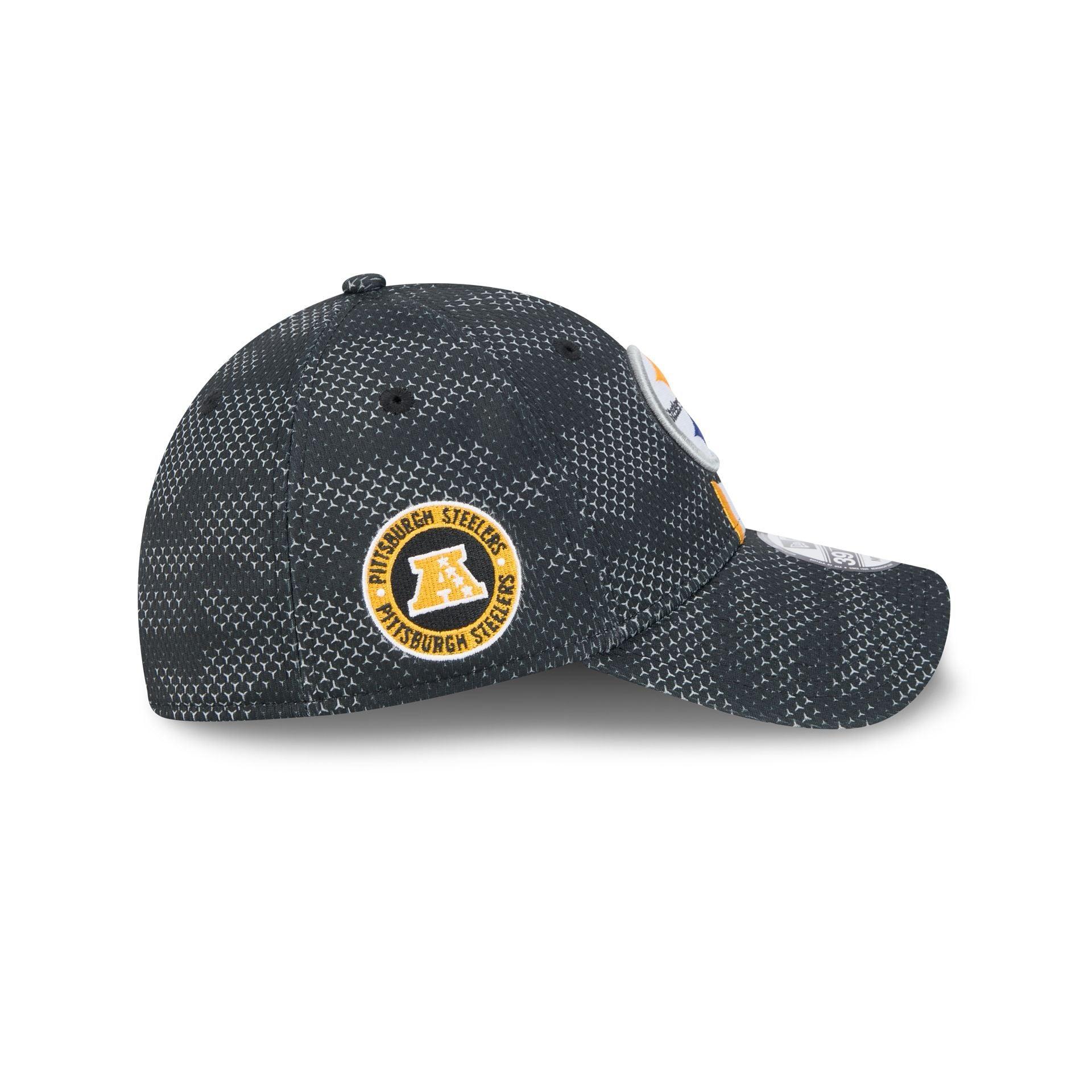 Los Angeles Dodgers Armed Forces Day 2024 39THIRTY Stretch Fit Hat Male Product Image