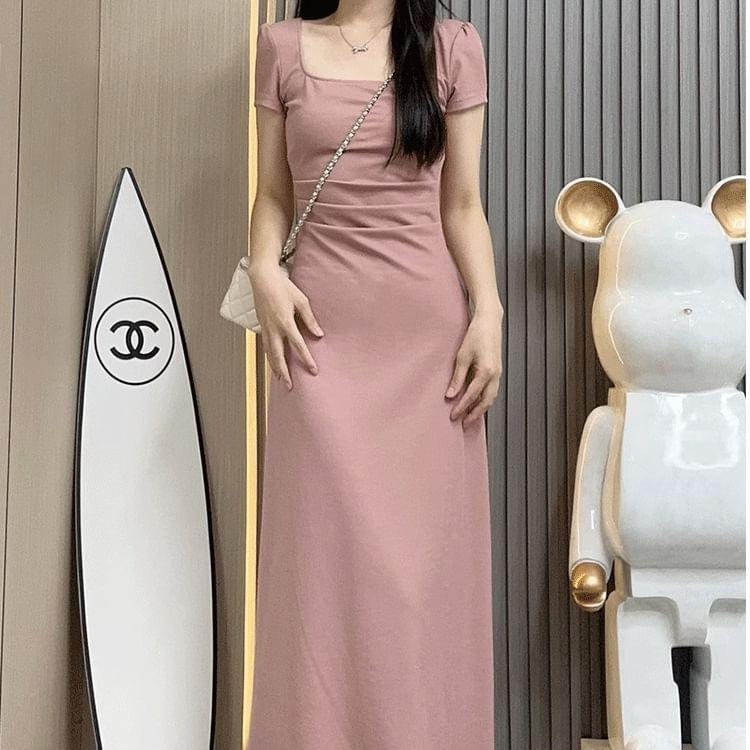 Short-Sleeve Square Neck Plain Ruched Midi A-Line Dress Product Image