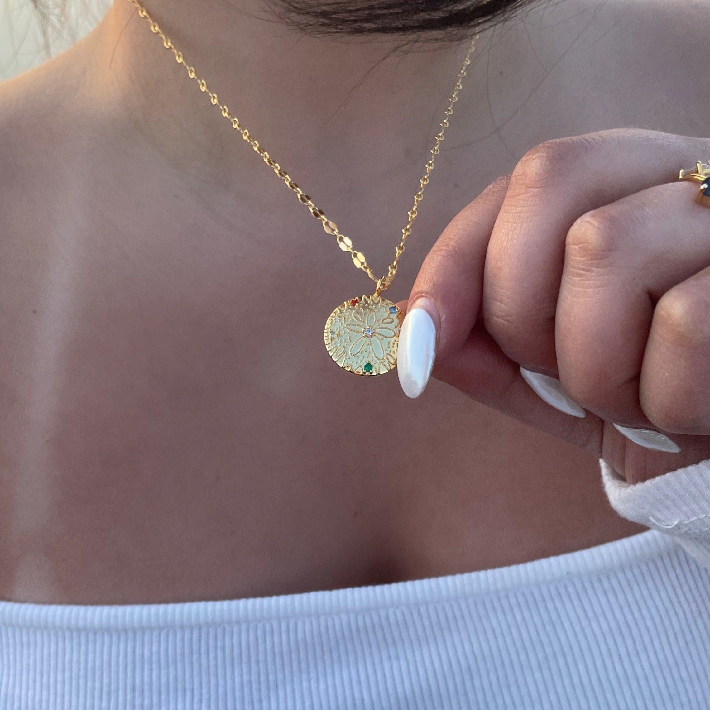 Sand Dollar Necklace Product Image