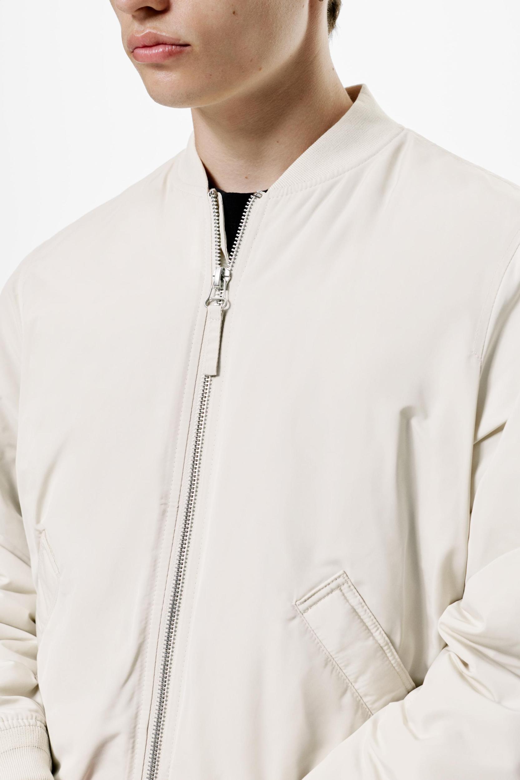 Padded bomber jacket Product Image