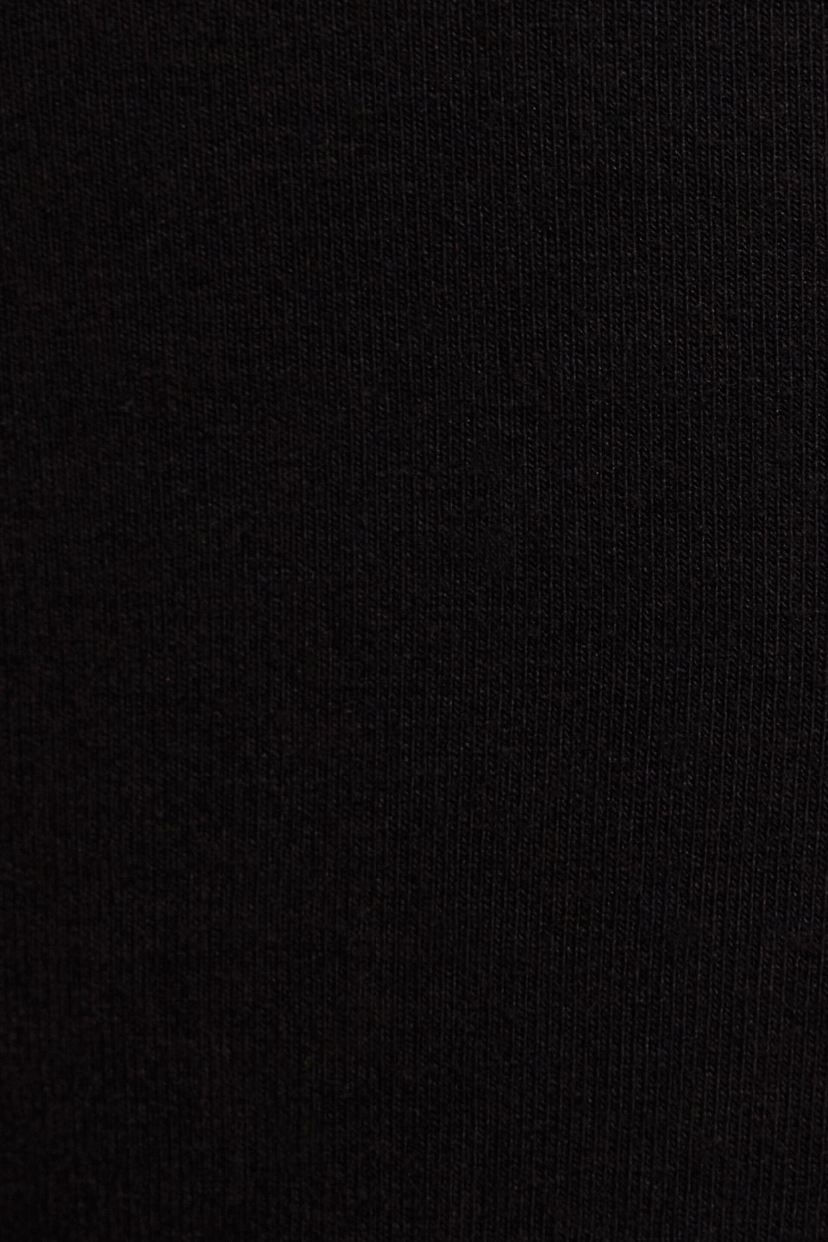 Three Quarter Sleeve Boat Neck Top Product Image