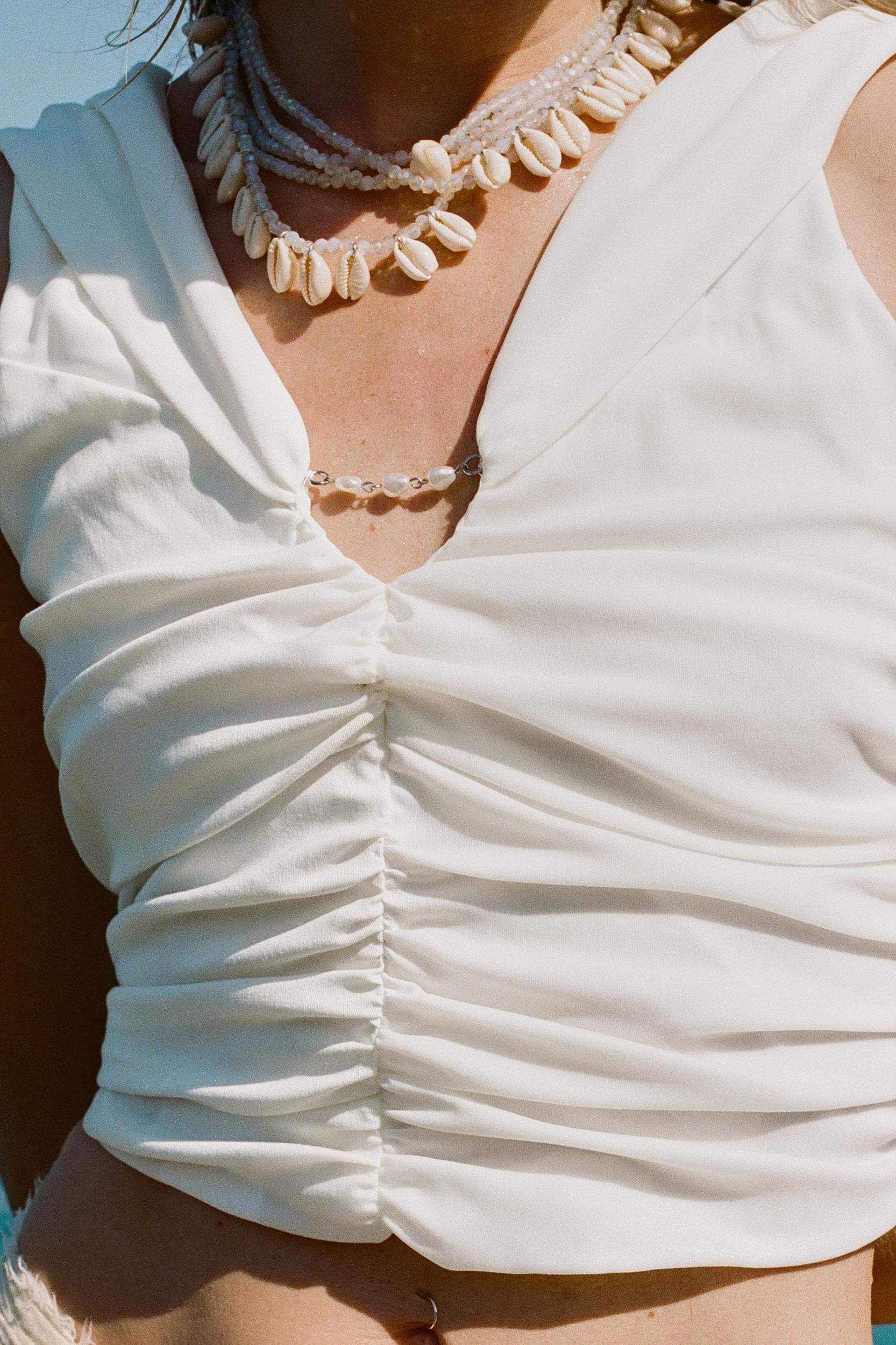 DRAPED CROP TOP Product Image